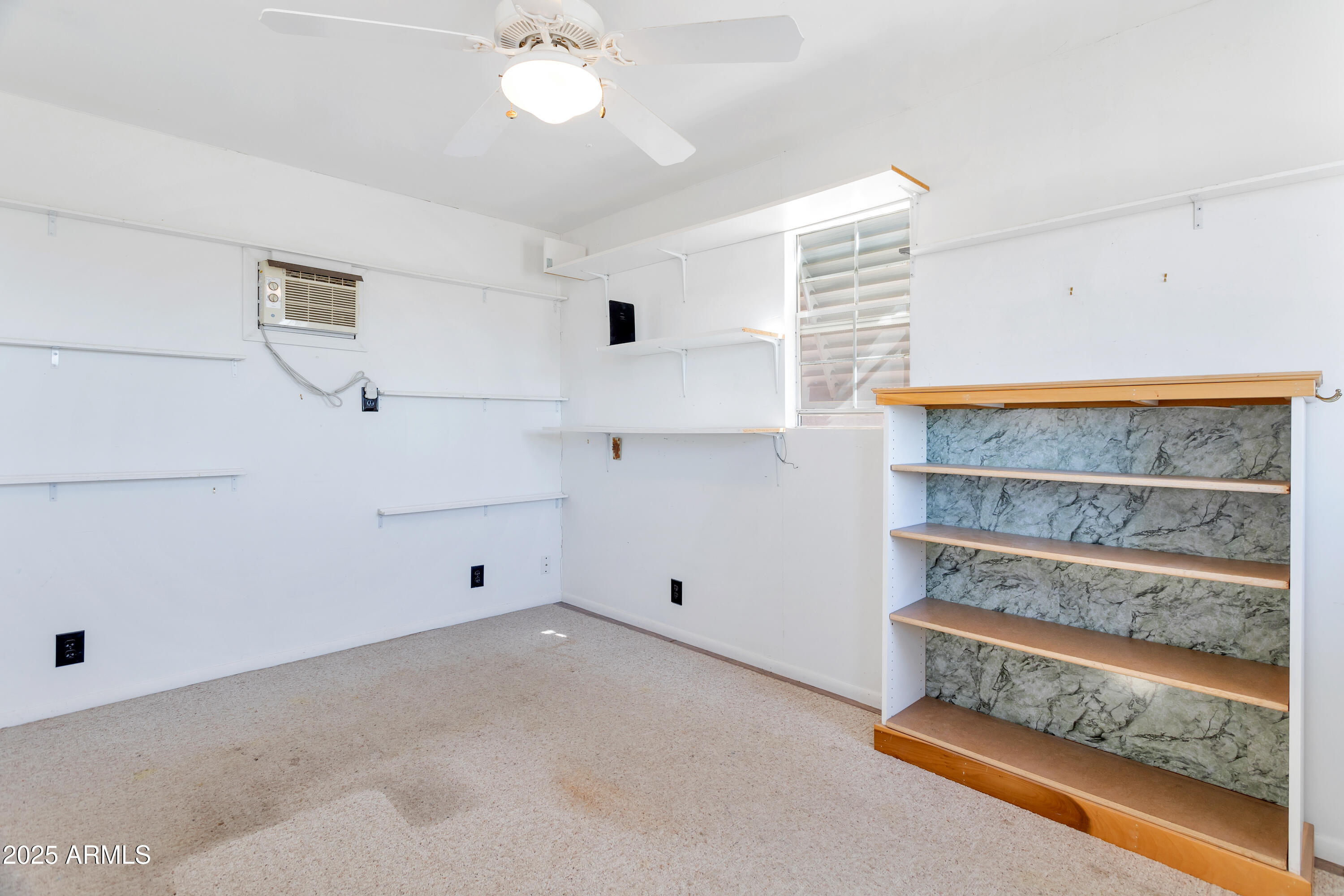 Phoenix, Arizona, 85086, United States, 4 Bedrooms Bedrooms, ,2 BathroomsBathrooms,Residential,For Sale,1988949