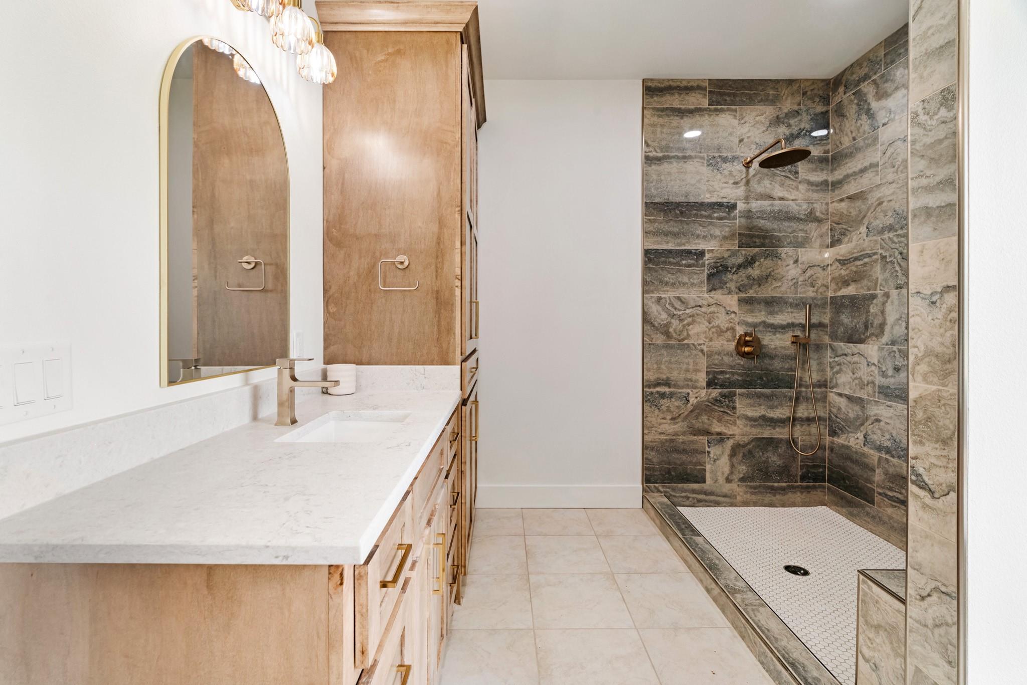 Blossom, Texas, 75416, United States, 4 Bedrooms Bedrooms, ,3 BathroomsBathrooms,Residential,For Sale,2049221
