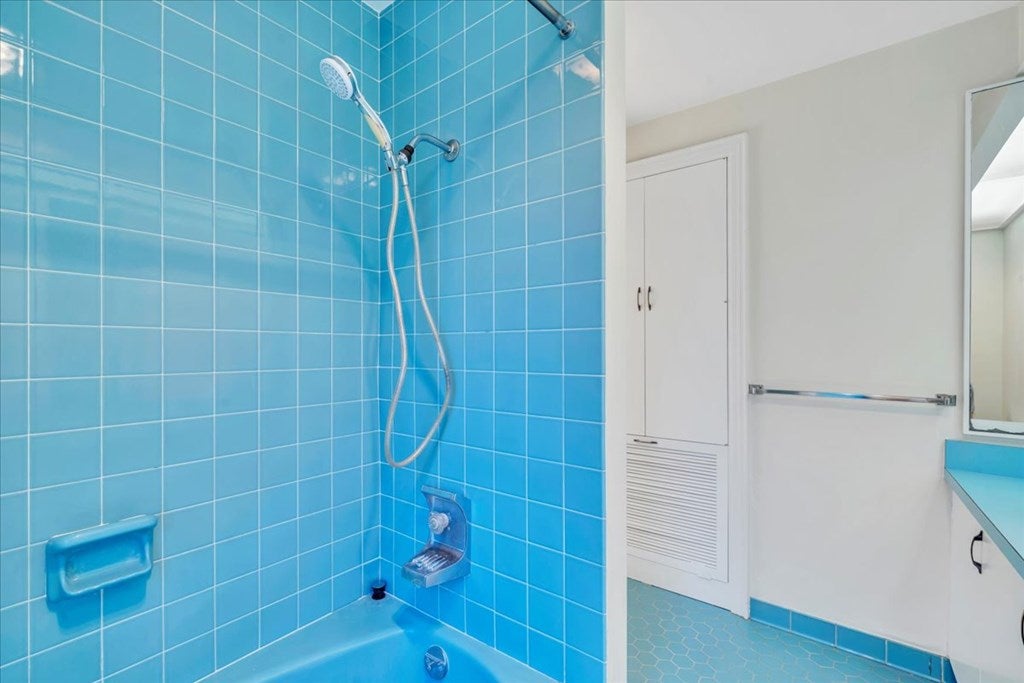 Cordele, Georgia, 31015, United States, 3 Bedrooms Bedrooms, ,5 BathroomsBathrooms,Residential,For Sale,1977947