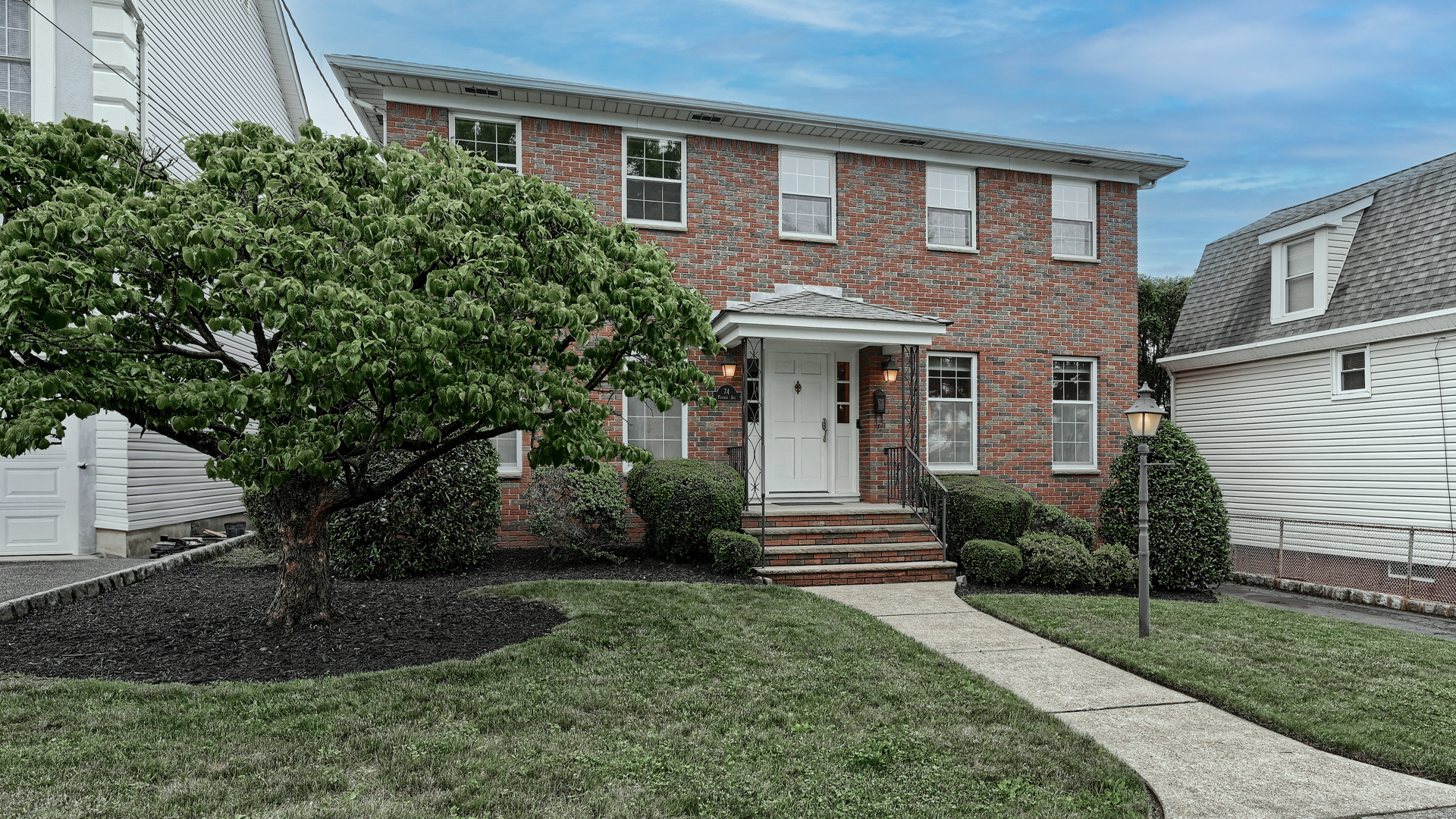 Nutley, New Jersey, 07110, United States, 4 Bedrooms Bedrooms, ,3 BathroomsBathrooms,Residential,For Sale,1974859