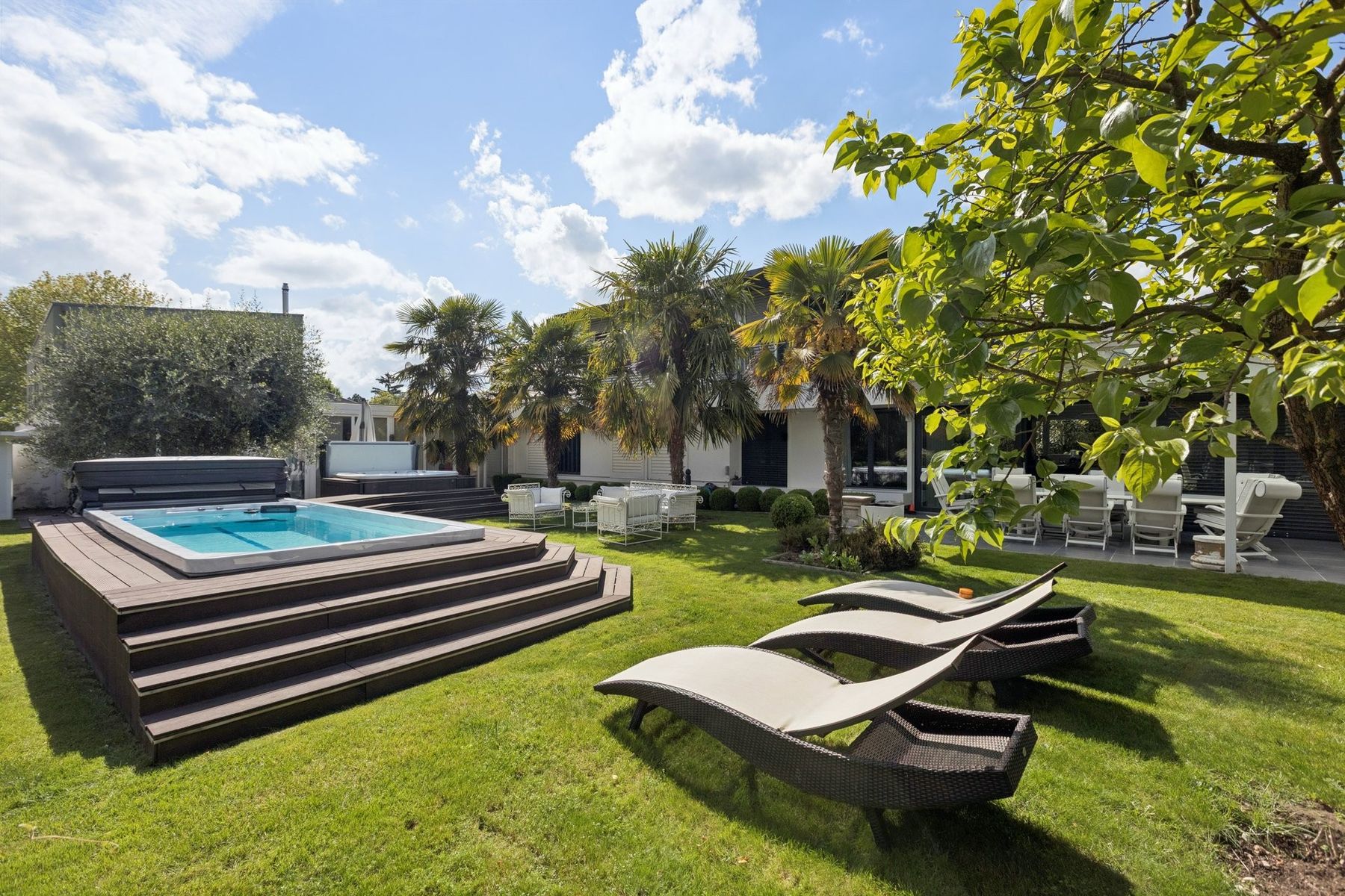  Contemporary villa in a privileged setting - 物件實景