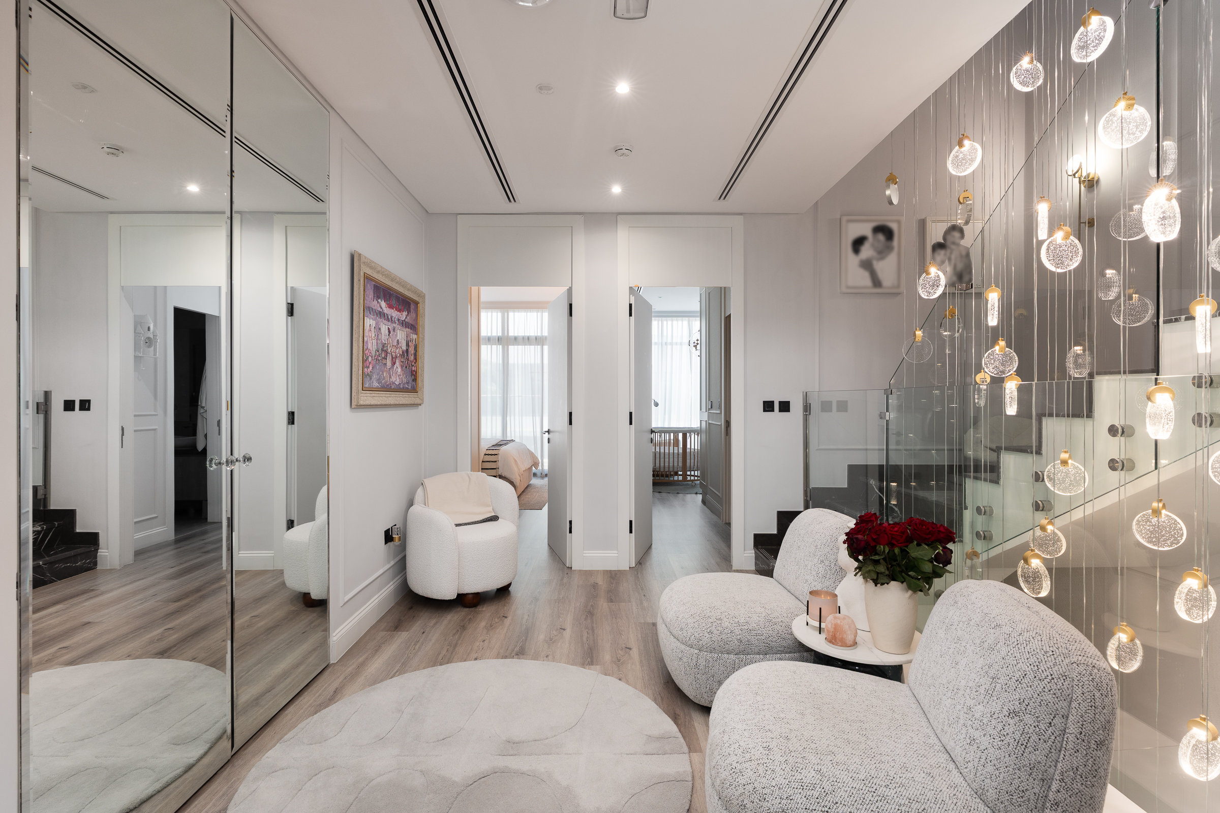  Upgraded Modern Villa With Custom Features in JGE - 物件實景