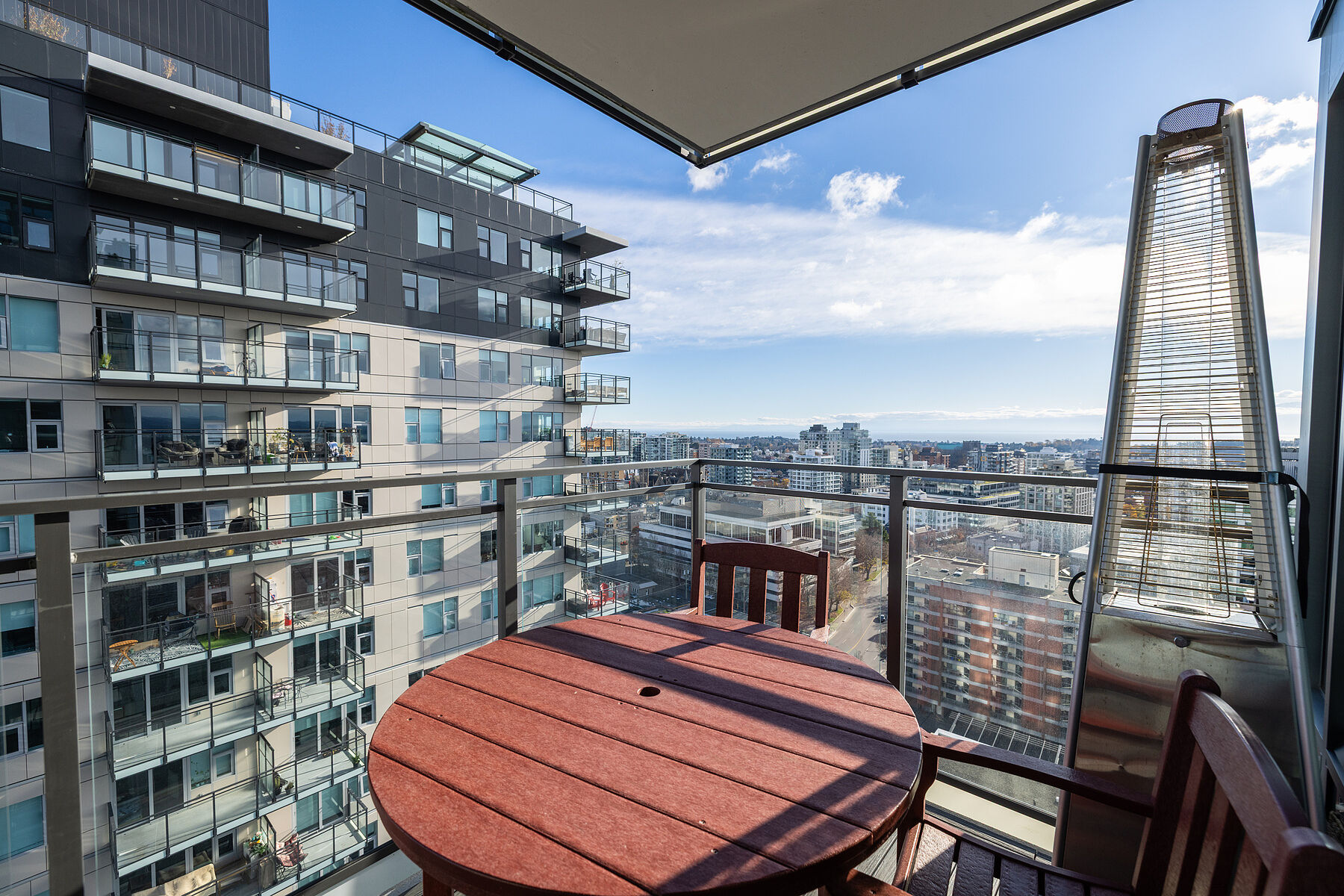  Experience Elevated Living - 物件實景