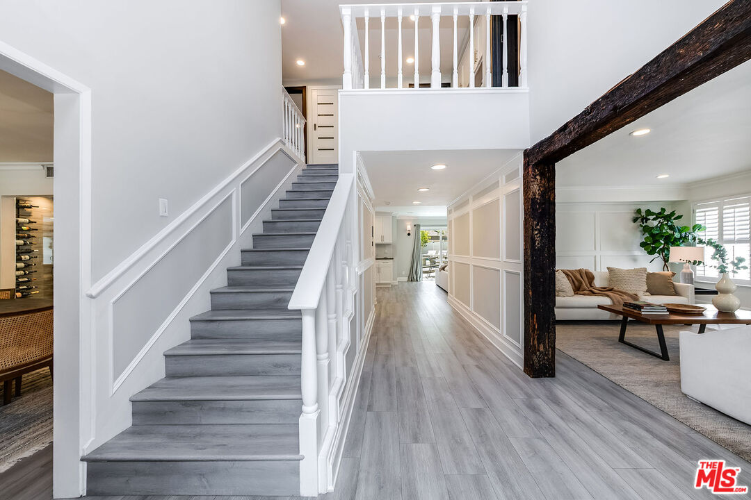 Studio City, California, 91604, United States, 4 Bedrooms Bedrooms, ,3 BathroomsBathrooms,Residential,For Sale,1850354
