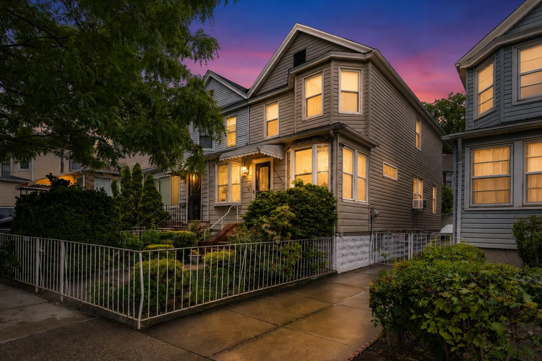  6928 Woodhaven Boulevard, Rego Park, NY, 11374 - 物件實景