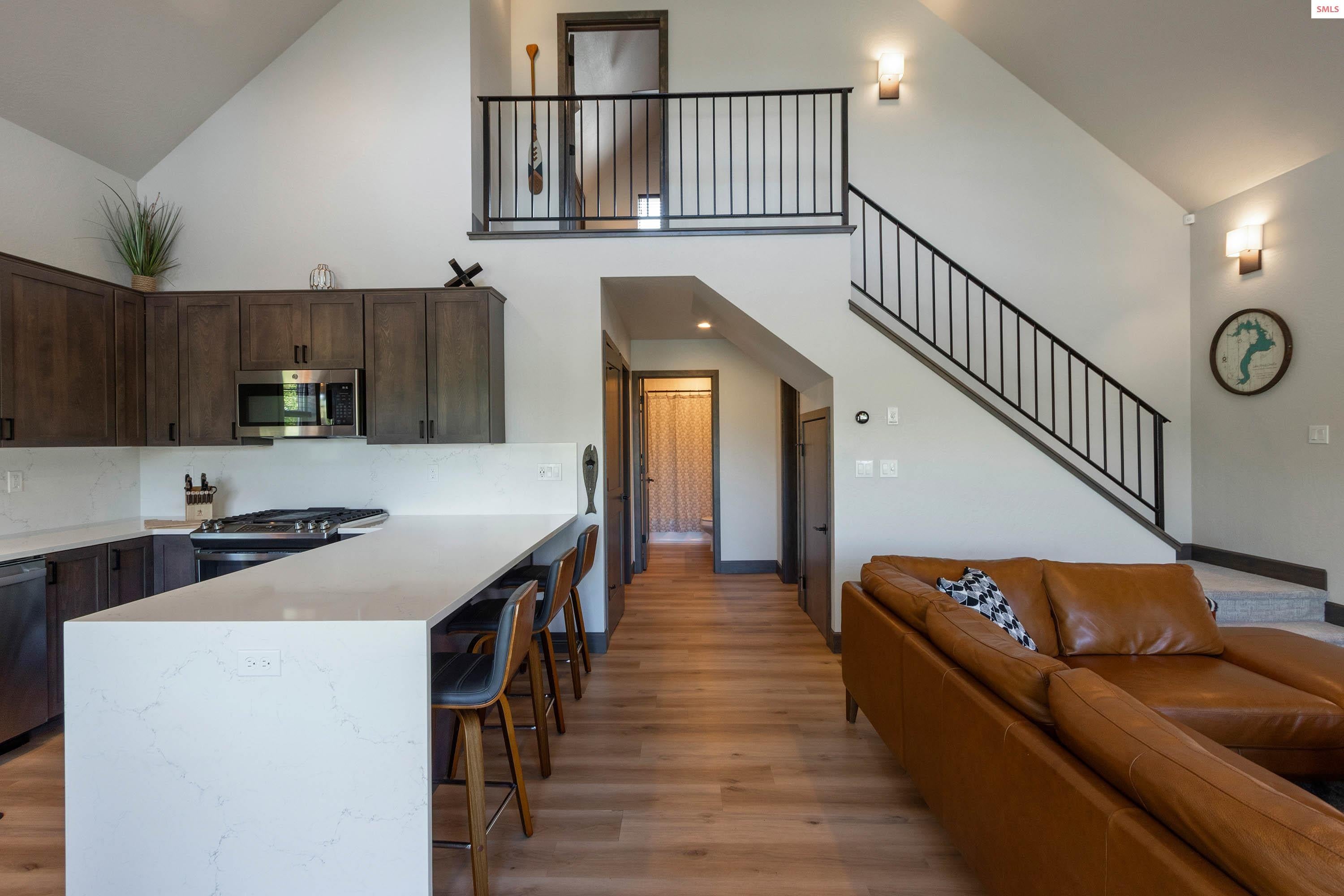 Dover, Idaho, 83825, United States, 3 Bedrooms Bedrooms, ,2 BathroomsBathrooms,Residential,For Sale,2031263