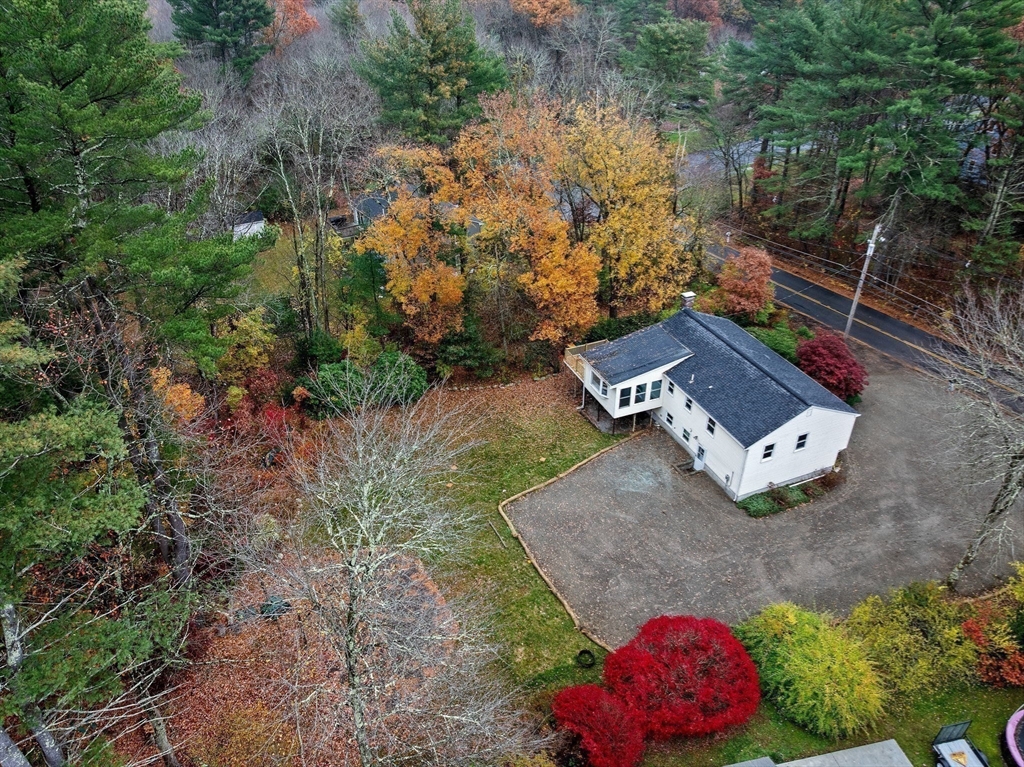 Mansfield, Massachusetts, 02048, United States, 3 Bedrooms Bedrooms, ,2 BathroomsBathrooms,Residential,For Sale,1991950