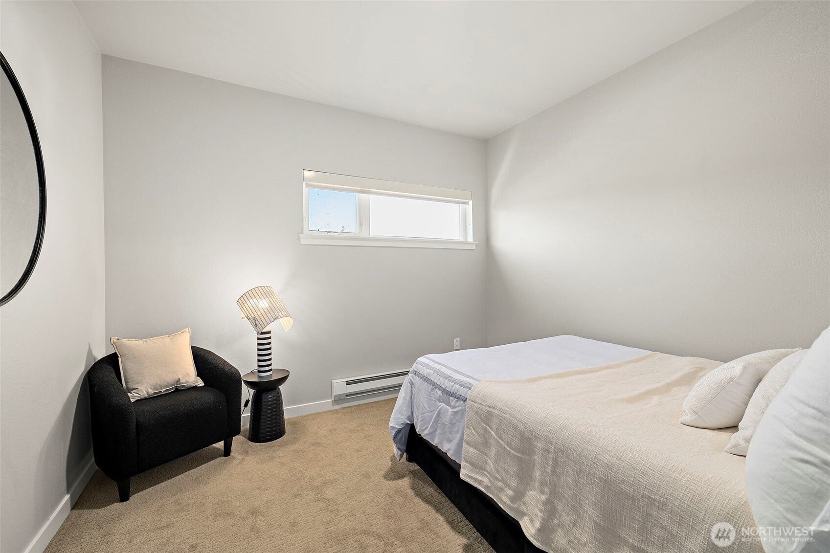 Bellevue, Washington, 98004, United States, 2 Bedrooms Bedrooms, ,1 BathroomBathrooms,Residential,For Sale,1975057