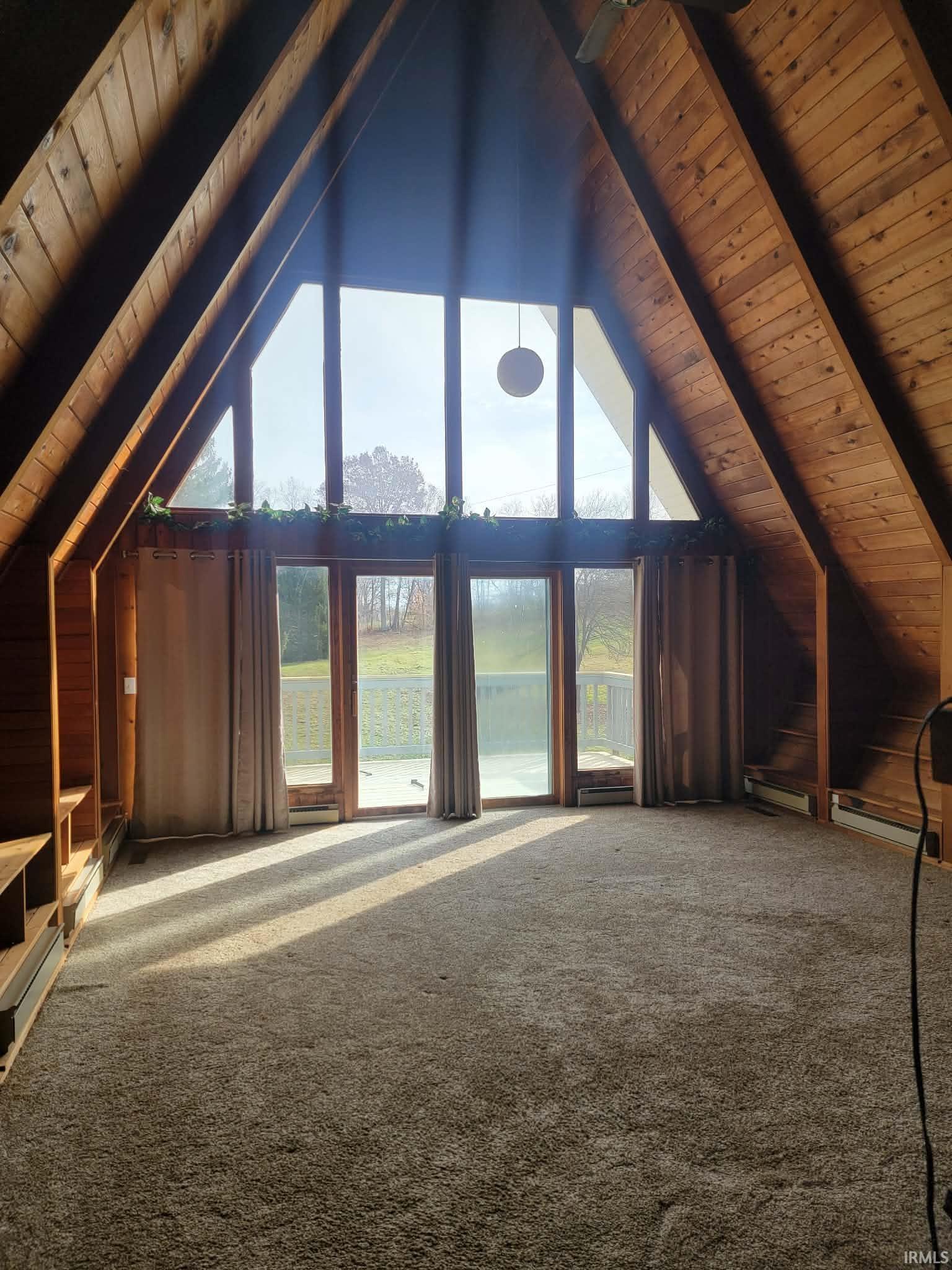 Roanoke, Indiana, 46783, United States, 4 Bedrooms Bedrooms, ,3 BathroomsBathrooms,Residential,For Sale,2005633