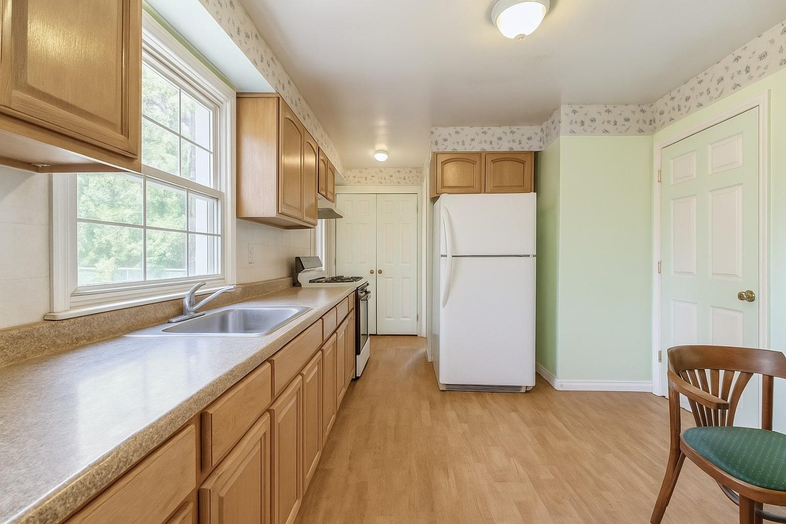 Beechhurst, New York, 11357, United States, 3 Bedrooms Bedrooms, ,2 BathroomsBathrooms,Residential,For Sale,1846806