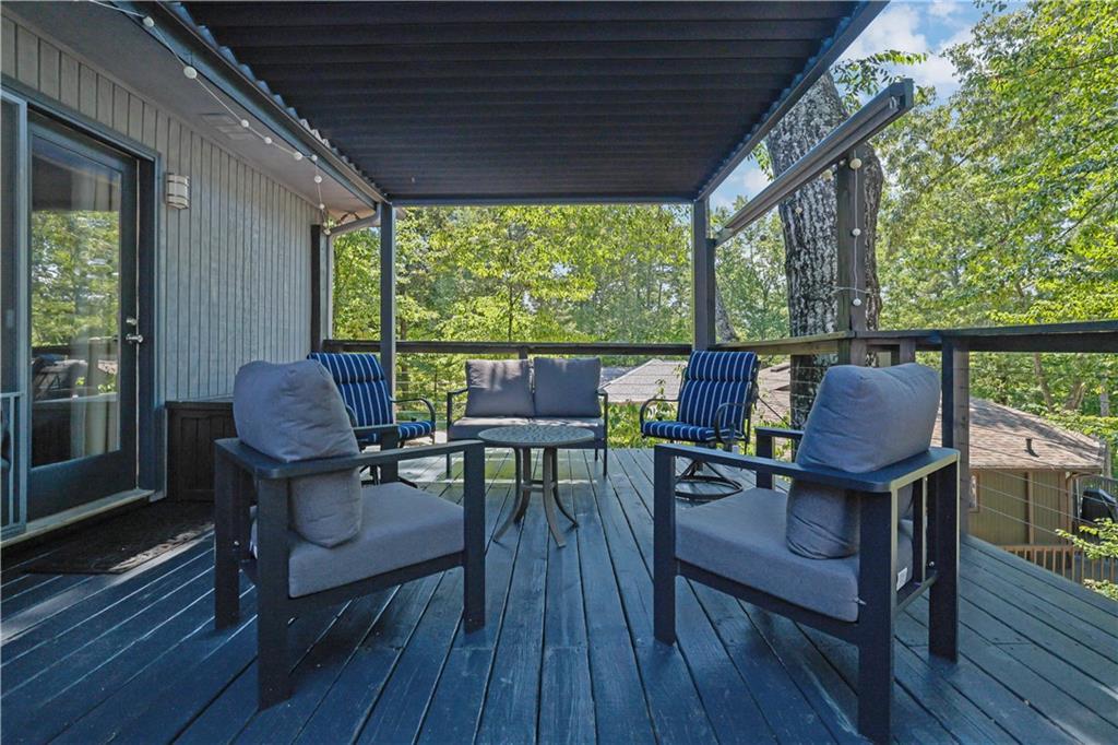 Waleska, Georgia, 30183, United States, 3 Bedrooms Bedrooms, ,2 BathroomsBathrooms,Residential,For Sale,1942534