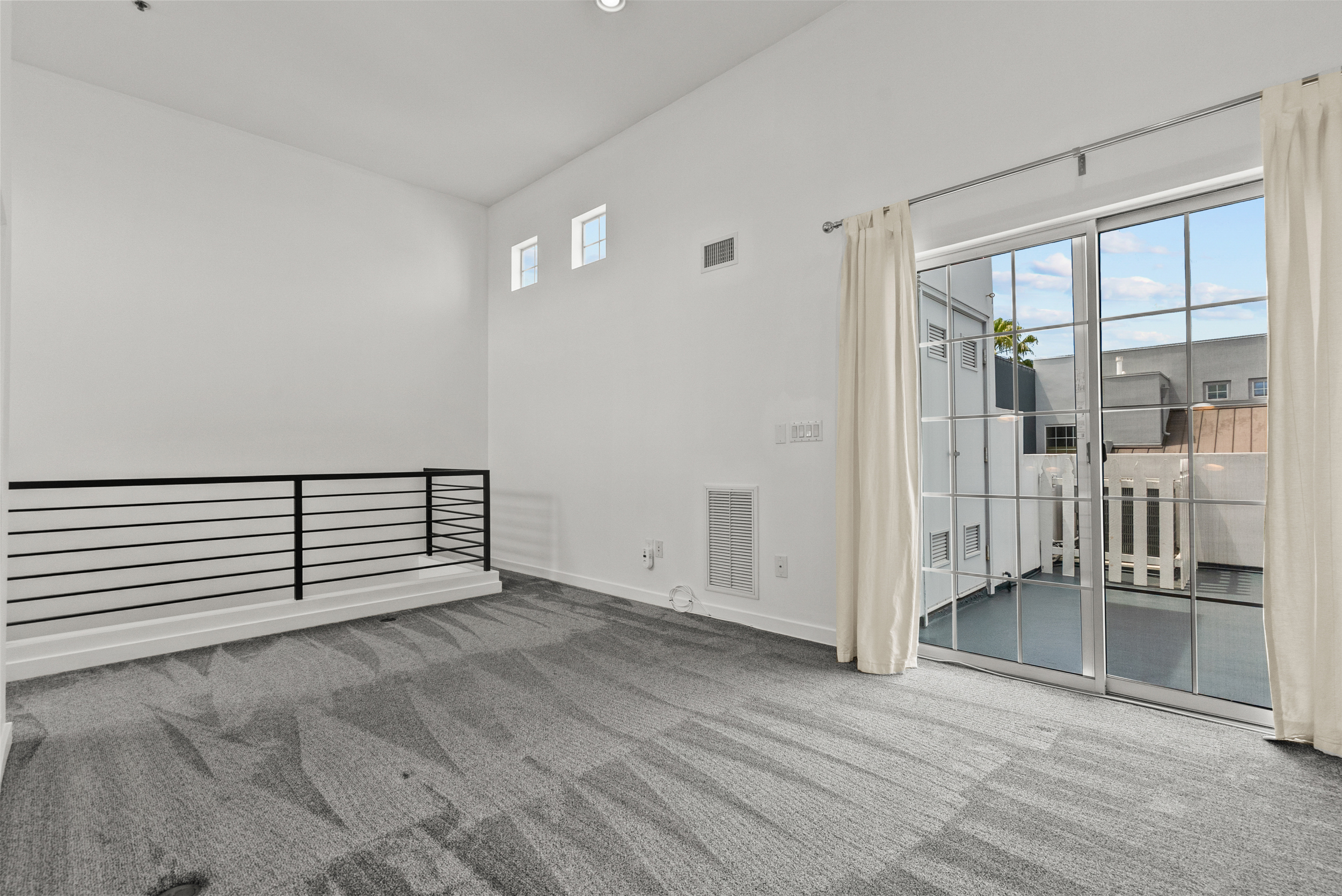  5400 Playa Vista Dr - 物件實景