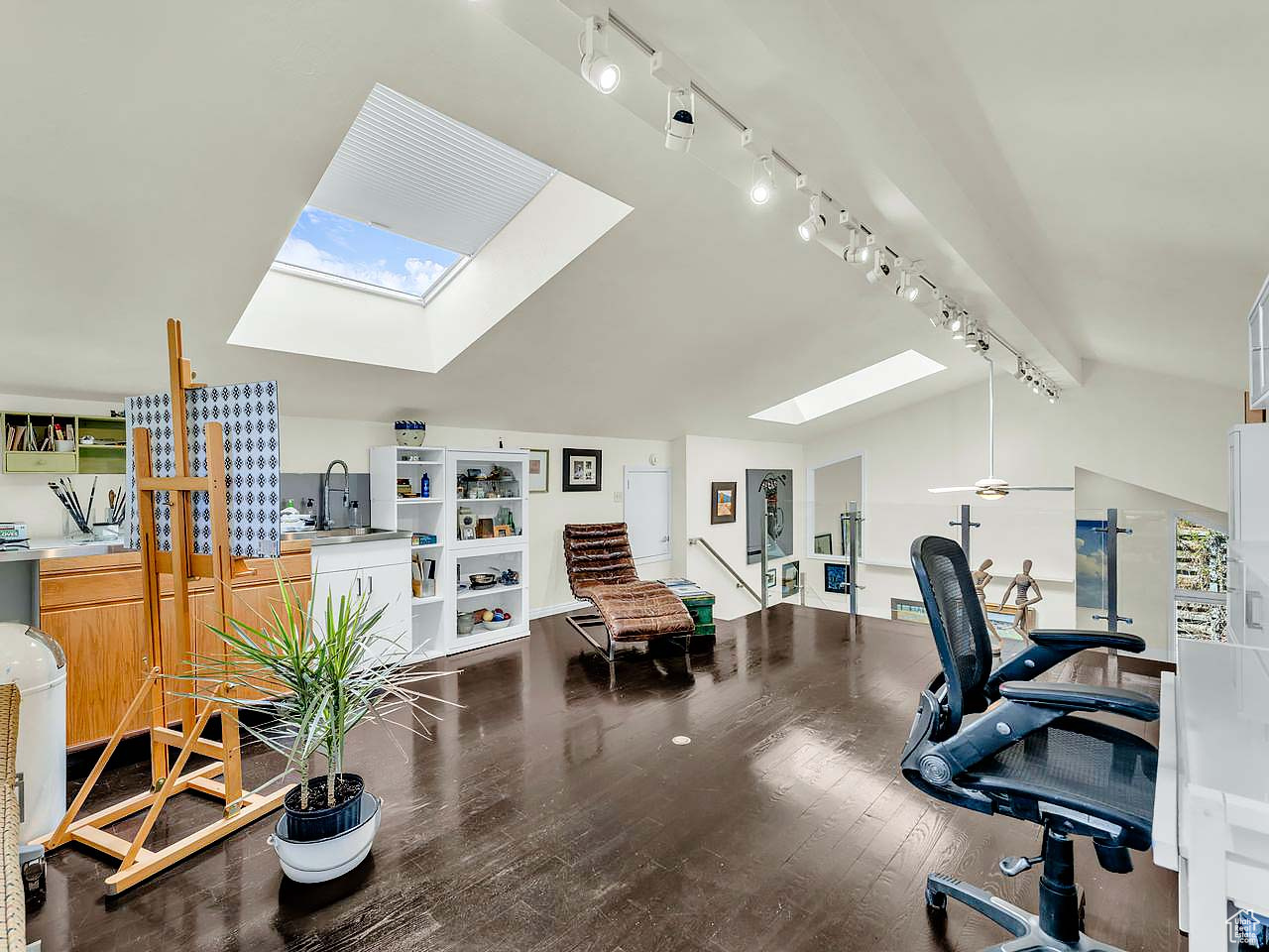 Salt Lake City, Utah, 84103, United States, 3 Bedrooms Bedrooms, ,3 BathroomsBathrooms,Residential,For Sale,1794274