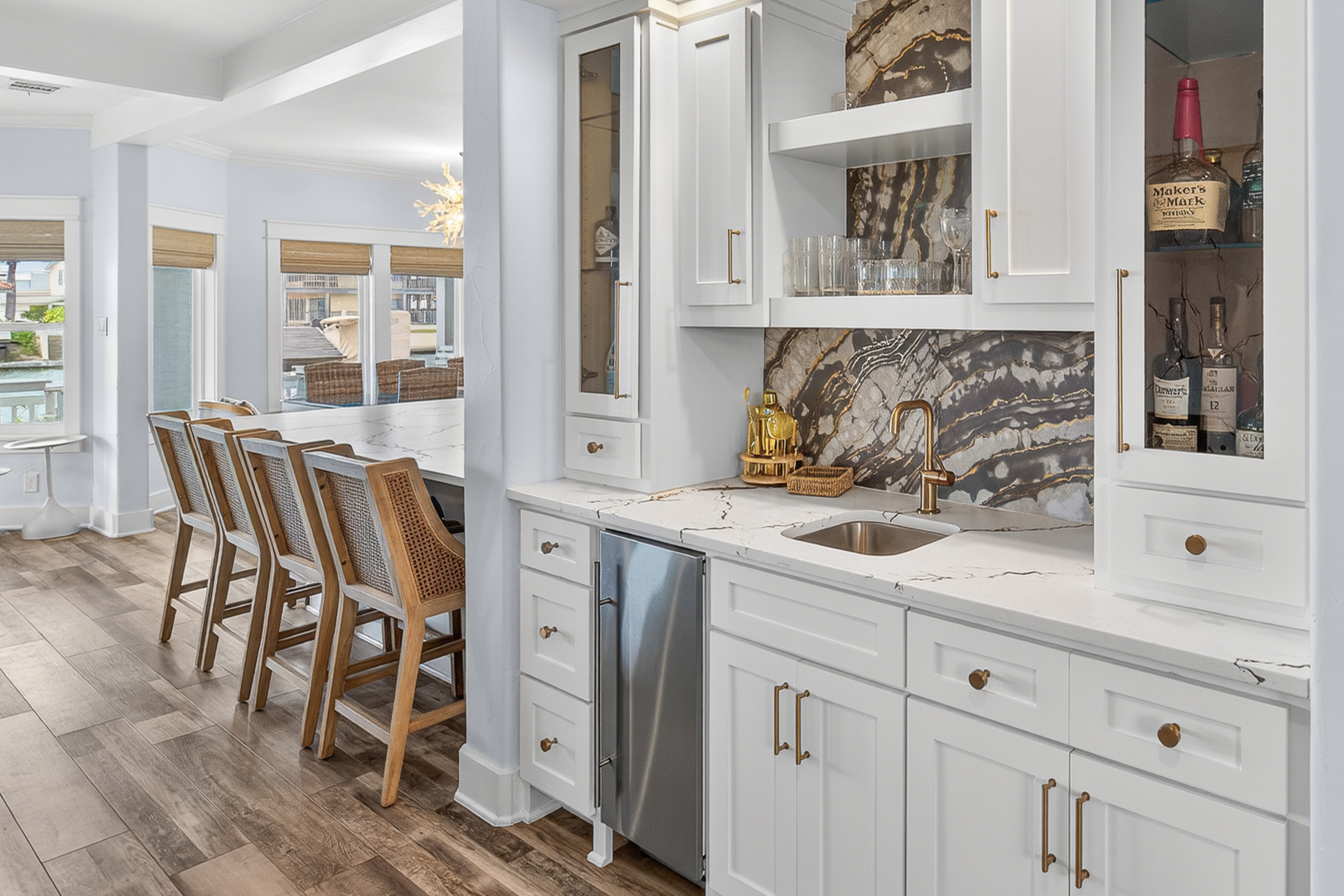  Canal-Front Estate in Island Moorings - 物件實景