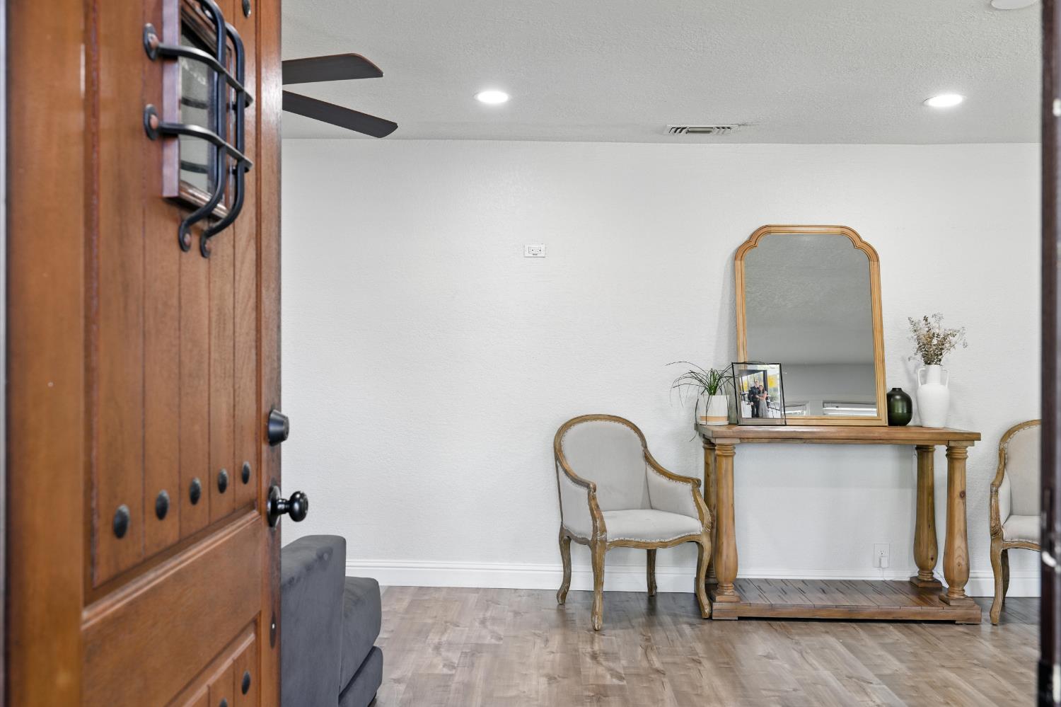 Fair Oaks, California, 95628, United States, 3 Bedrooms Bedrooms, ,2 BathroomsBathrooms,Residential,For Sale,1891420