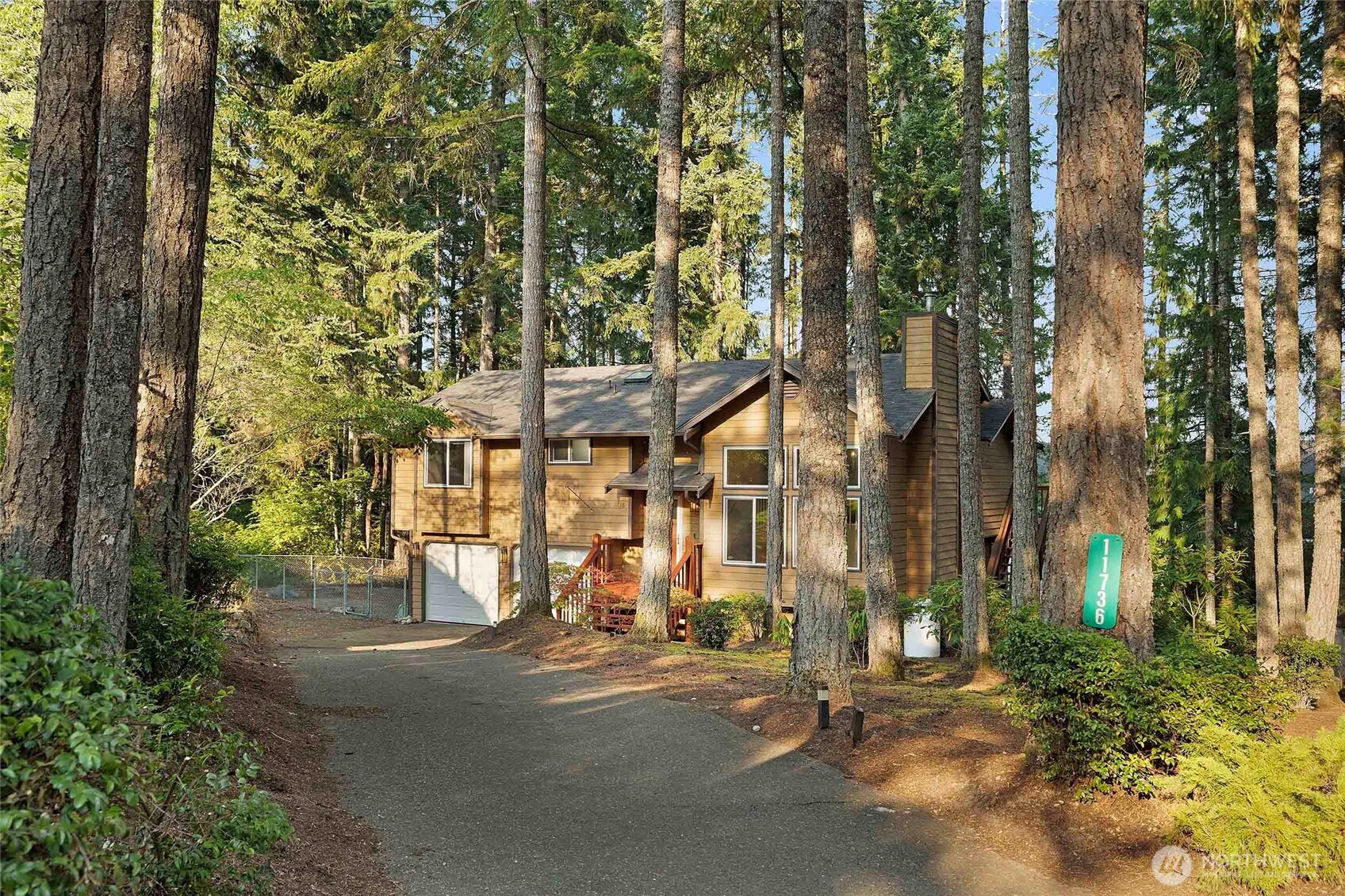 Silverdale, Washington, 98383, United States, 3 Bedrooms Bedrooms, ,2 BathroomsBathrooms,Residential,For Sale,1939245