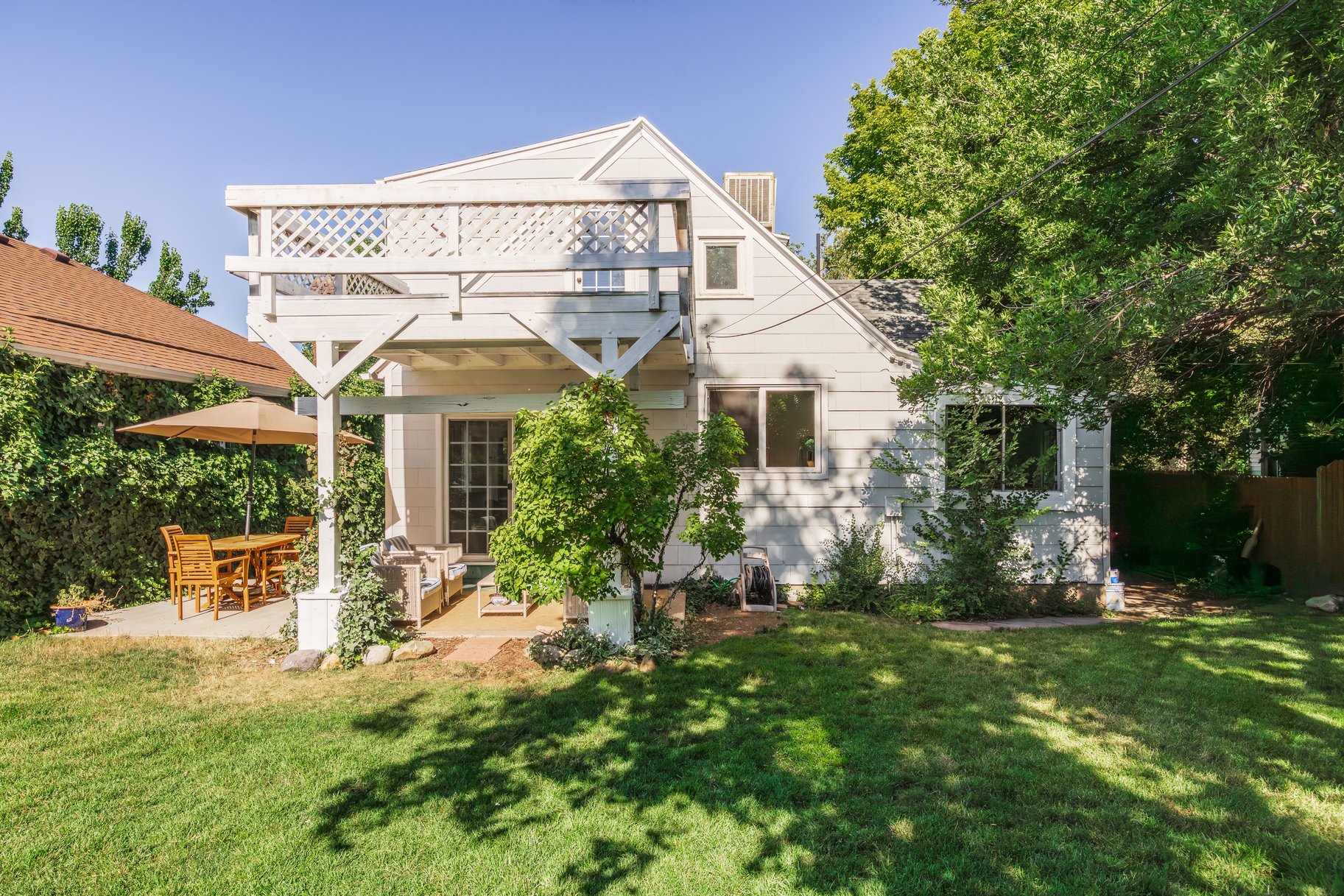  Charming Two-Story Home in the Highly Sought-After Highland Park Neighborhood - 物件實景