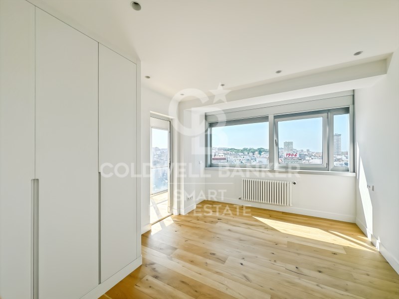 A Coruña, Galicia, 15006, ES, 3 Bedrooms Bedrooms, ,2 BathroomsBathrooms,Residential,For Sale,1932628