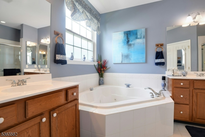 Jackson Twp., New Jersey, 08527, United States, 3 Bedrooms Bedrooms, ,2 BathroomsBathrooms,Residential,For Sale,1849721