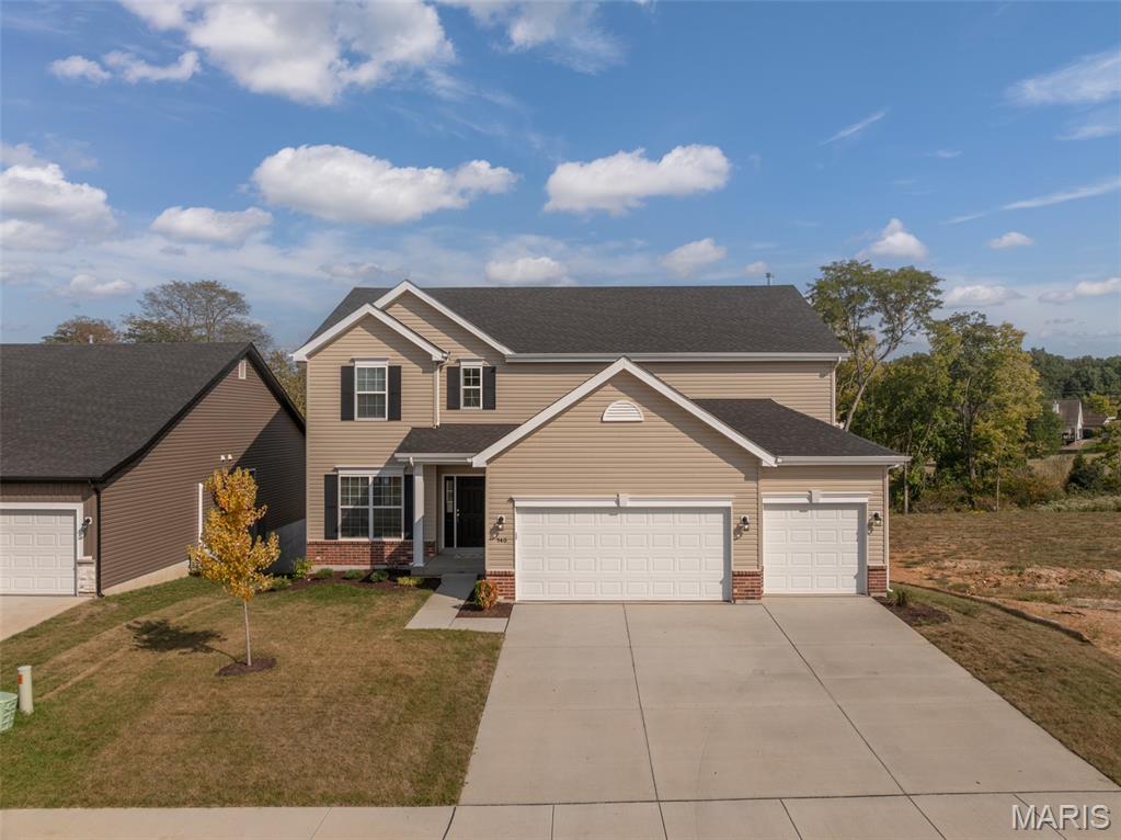 Wentzville, Missouri, 63385, United States, 4 Bedrooms Bedrooms, ,4 BathroomsBathrooms,Residential,For Sale,1948699