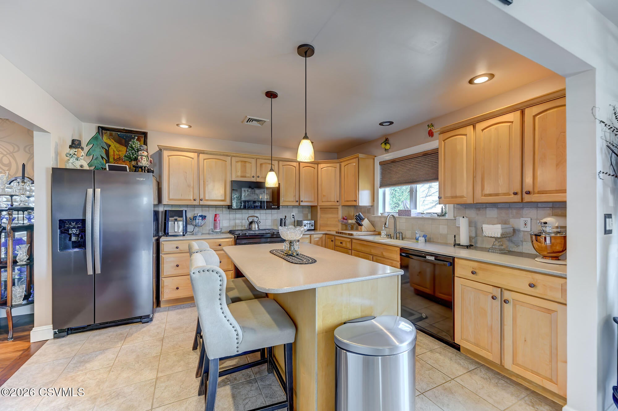 Bloomsburg, Pennsylvania, 17815, United States, 3 Bedrooms Bedrooms, ,4 BathroomsBathrooms,Residential,For Sale,2010041