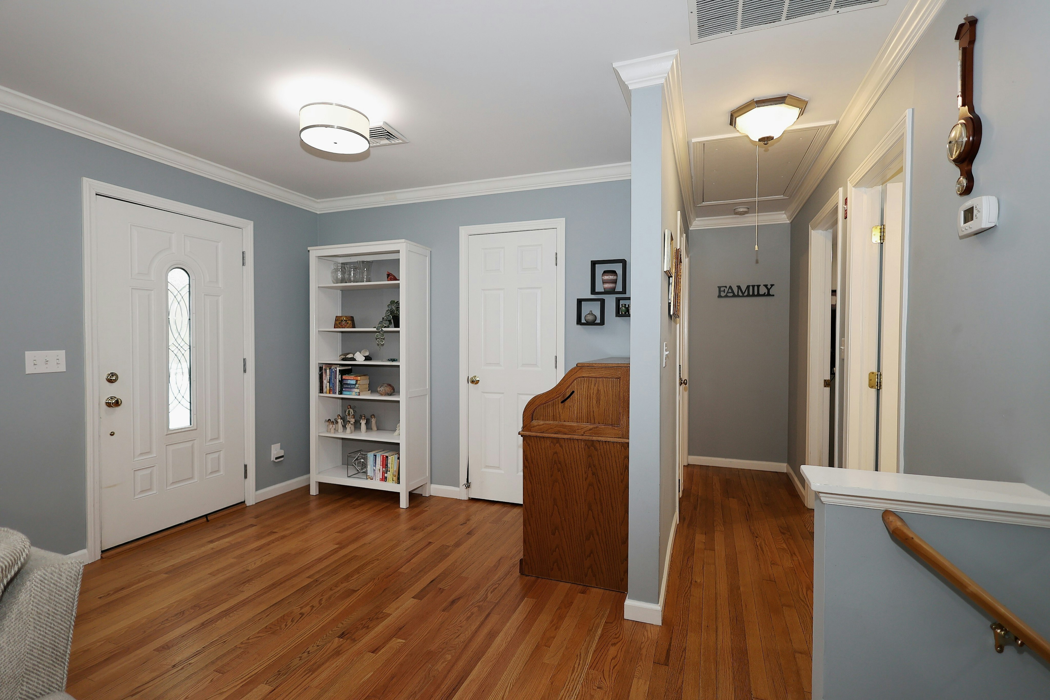  Totally Updated, Sun-Filled Home, on a Quiet Cul de Sac - 物件實景