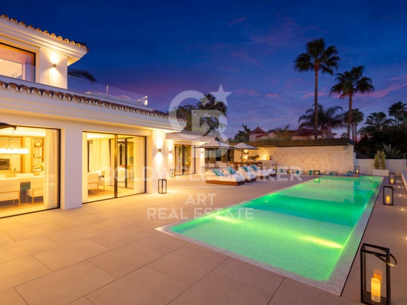 Marbella, Andalusia, ES, 5 Bedrooms Bedrooms, ,5 BathroomsBathrooms,Residential,For Sale,1767913
