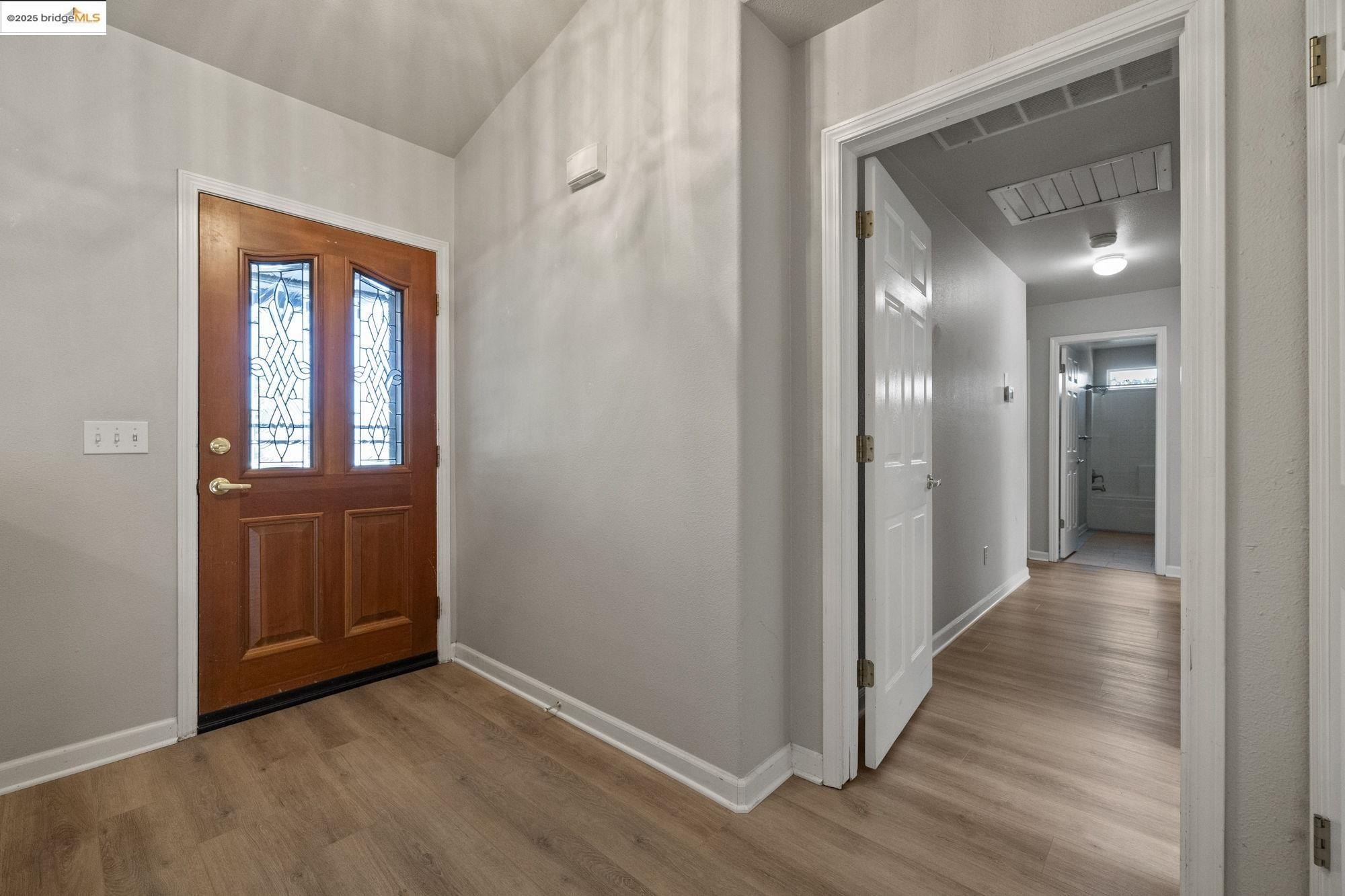 Sonora, California, 95370, United States, 3 Bedrooms Bedrooms, ,2 BathroomsBathrooms,Residential,For Sale,1916057