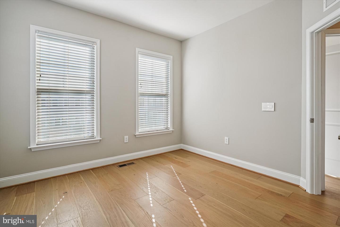 Dumfries, Virginia, 22026, United States, 3 Bedrooms Bedrooms, ,3 BathroomsBathrooms,Residential,For Sale,1988317