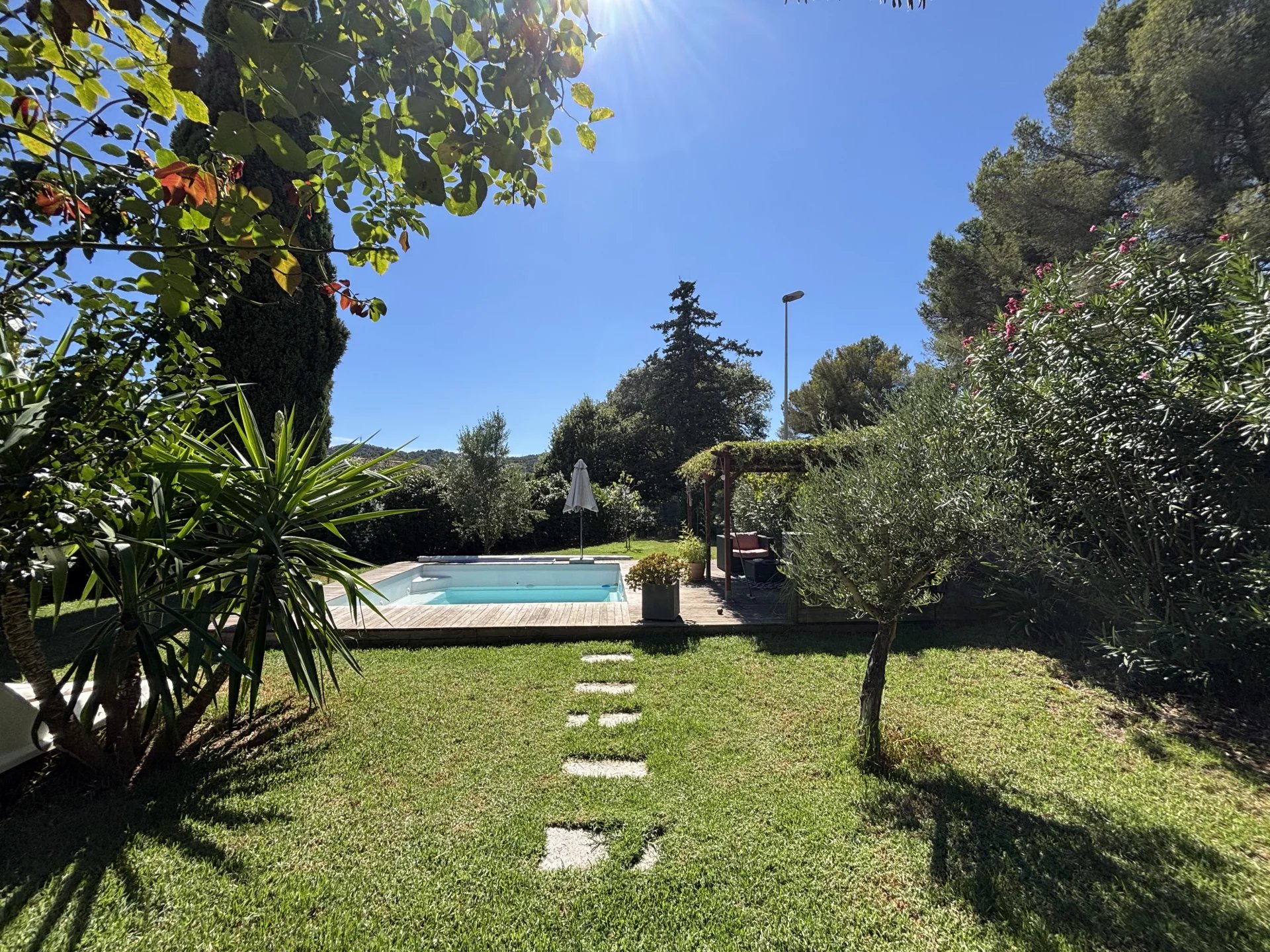 Bormes-les-Mimosas, Provence-Alpes-Côte d’Azur, 83230, FR, 5 Bedrooms Bedrooms, ,Residential,For Sale,1942305