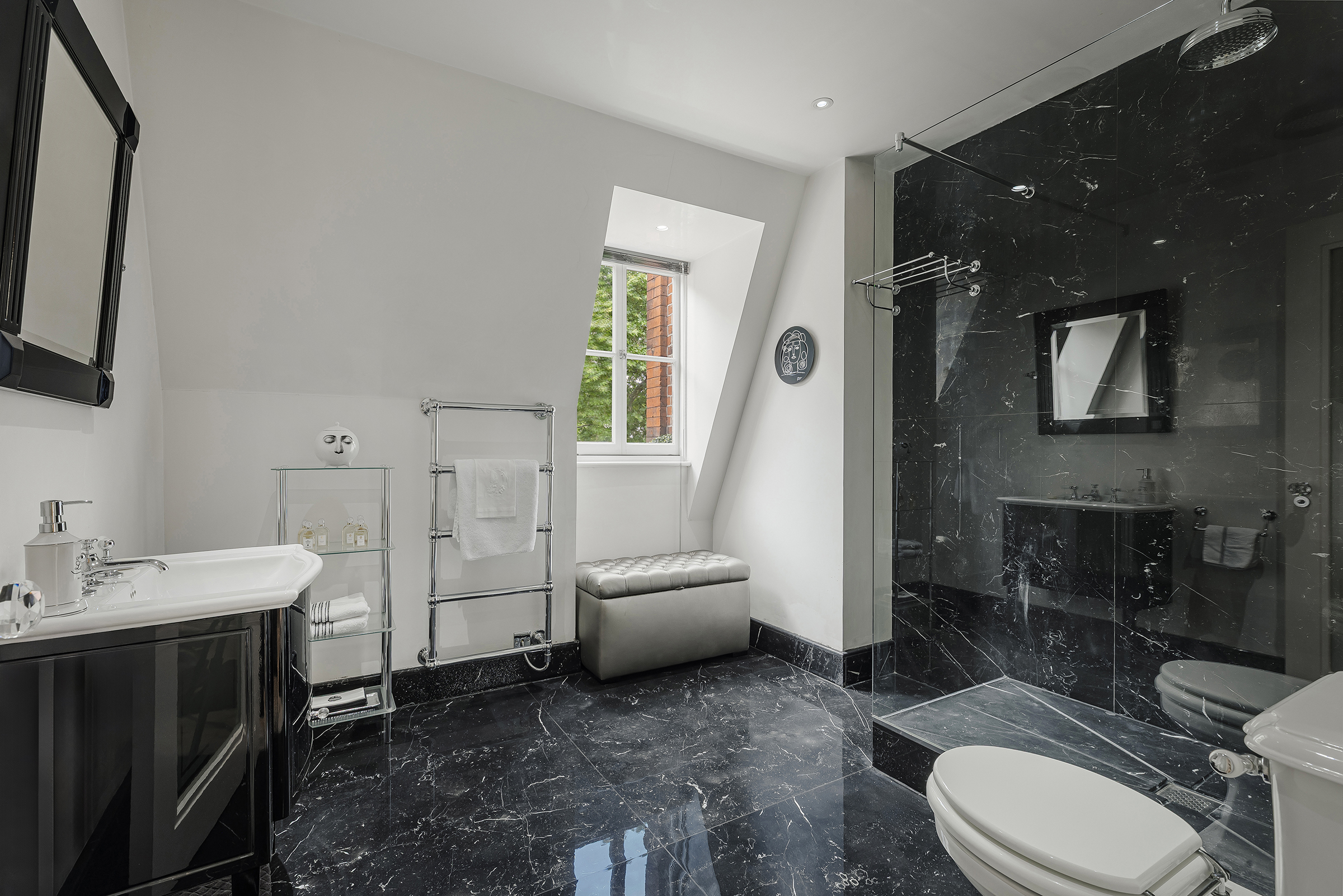  A Grand Mayfair Apartment Overlooking Mount Street Gardens - 物件實景