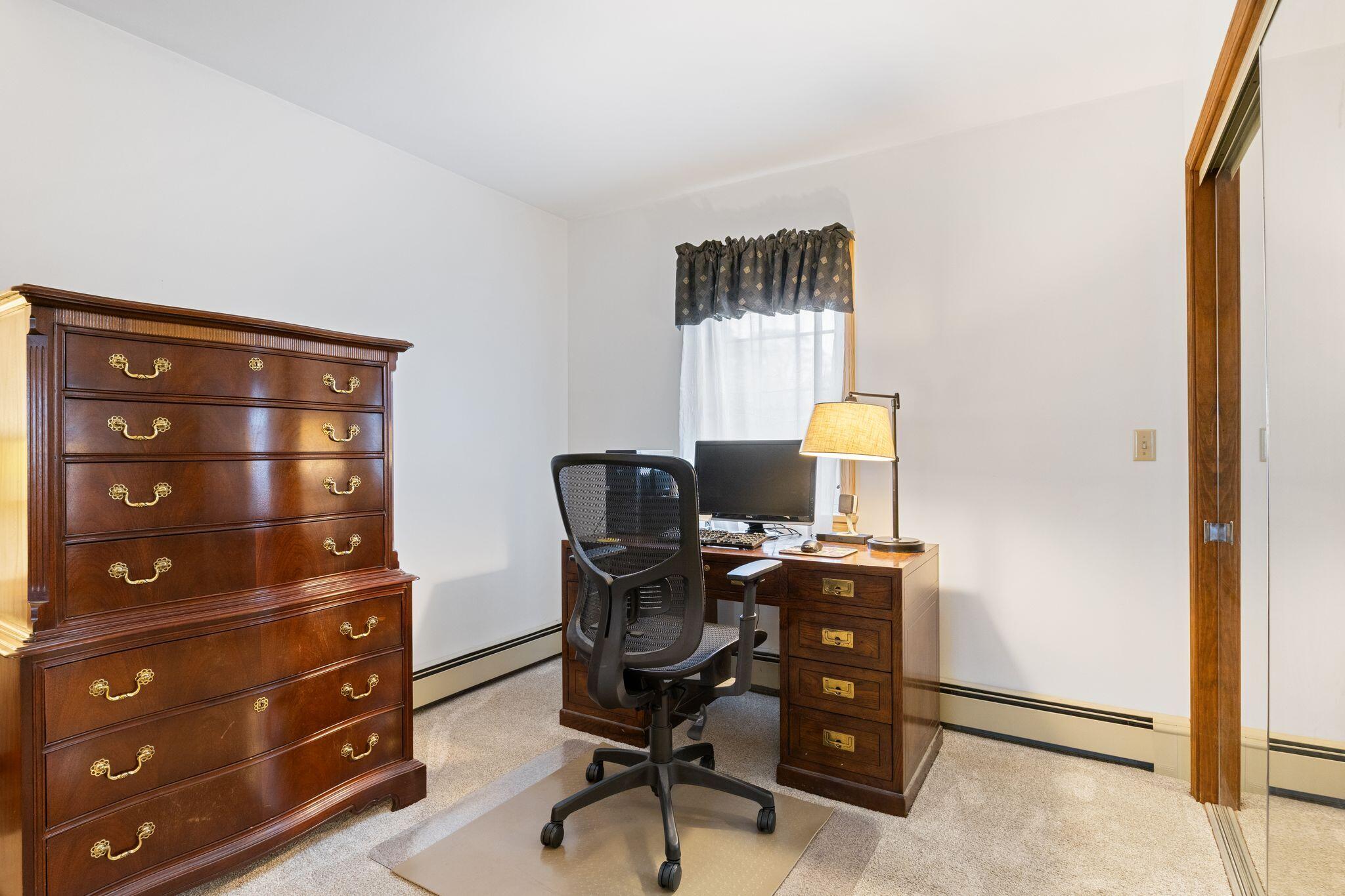 Sanford, Maine, 04083, United States, 3 Bedrooms Bedrooms, ,2 BathroomsBathrooms,Residential,For Sale,1987939