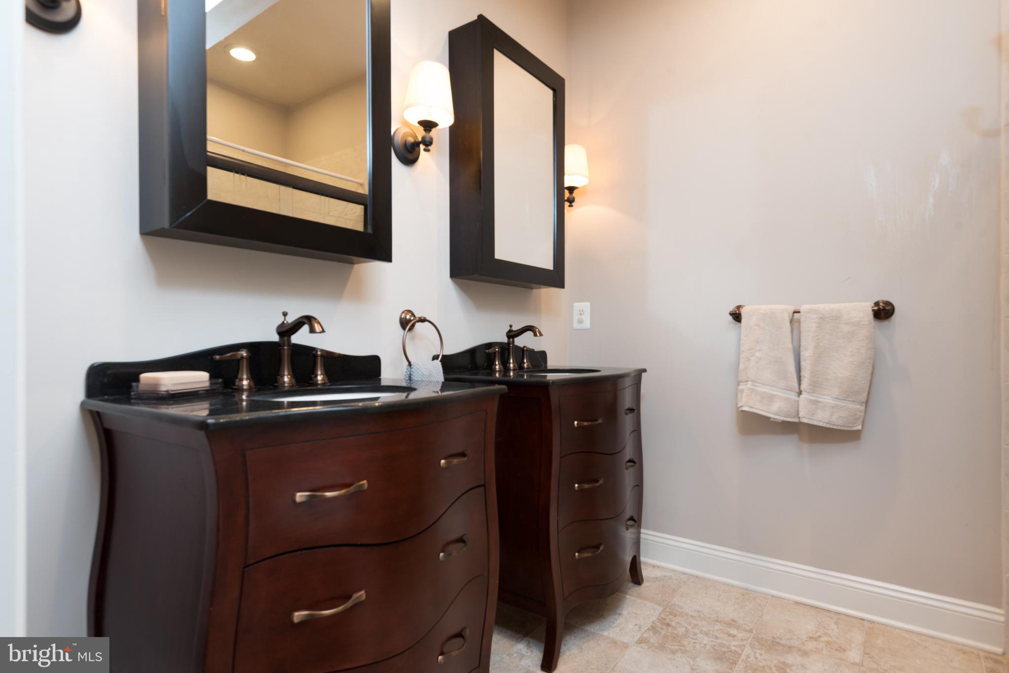 Haymarket, Virginia, 20169, United States, 4 Bedrooms Bedrooms, ,3 BathroomsBathrooms,Residential,For Sale,1902999