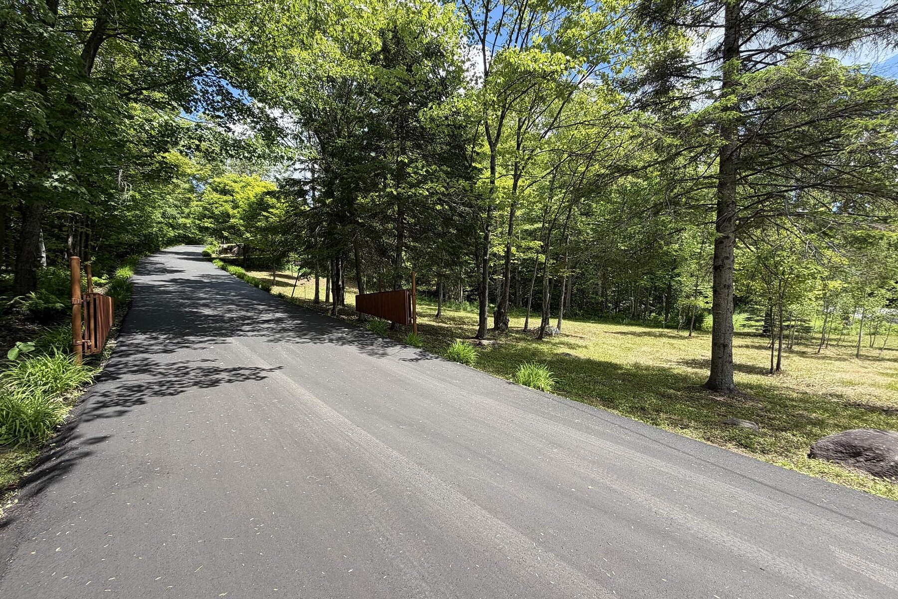  Saint-Hippolyte, Laurentides - 物件實景