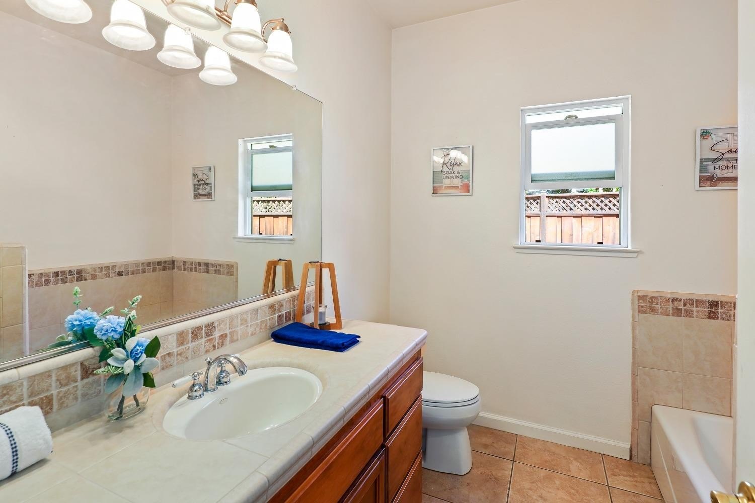 Valley Springs, California, 95252, United States, 3 Bedrooms Bedrooms, ,2 BathroomsBathrooms,Residential,For Sale,1981889