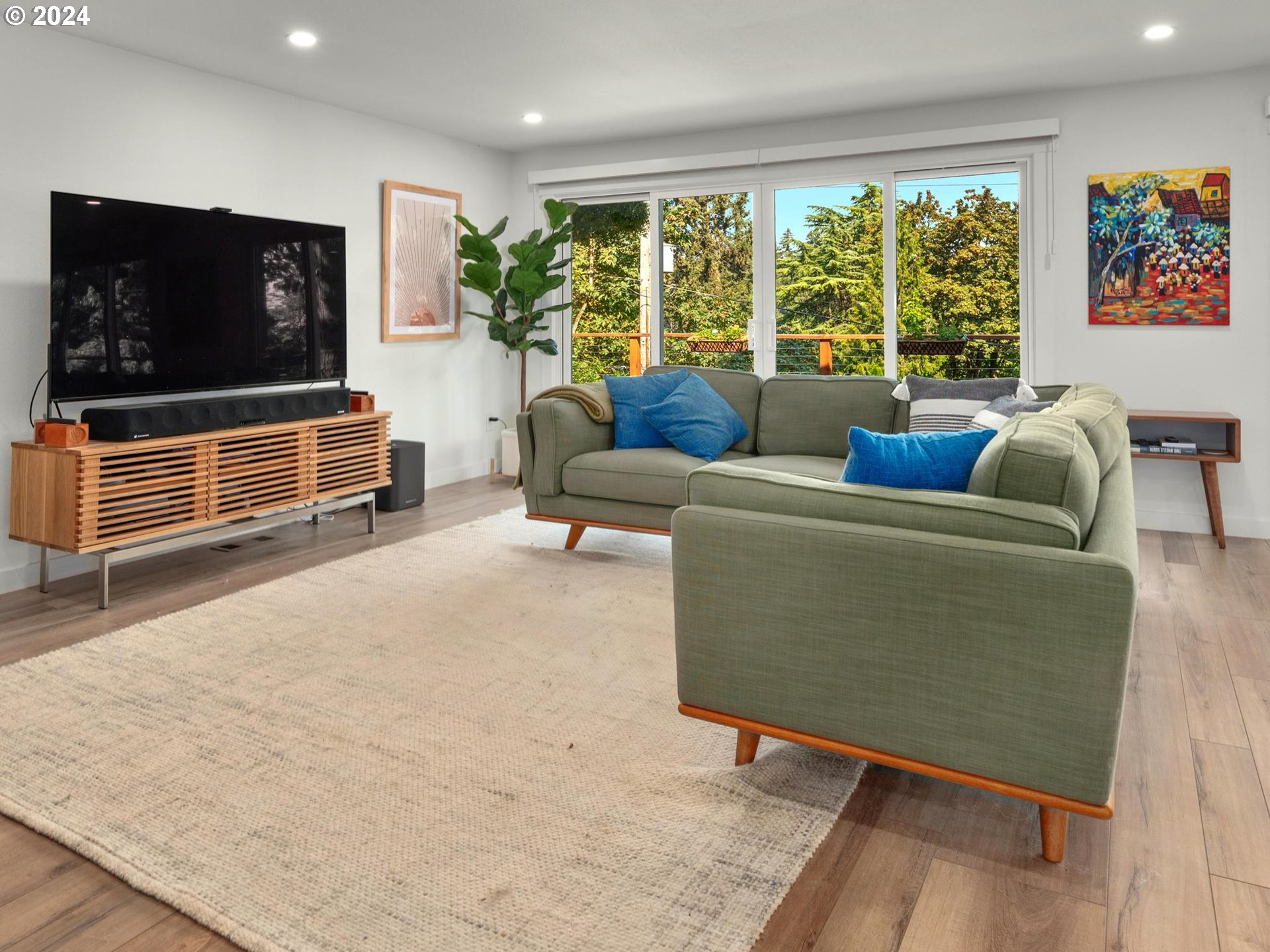 818 Ash St, Lake Oswego, Oregon, 97034, United States, 3 Bedrooms Bedrooms, ,2 BathroomsBathrooms,Residential,For Sale,818 Ash St,1602633