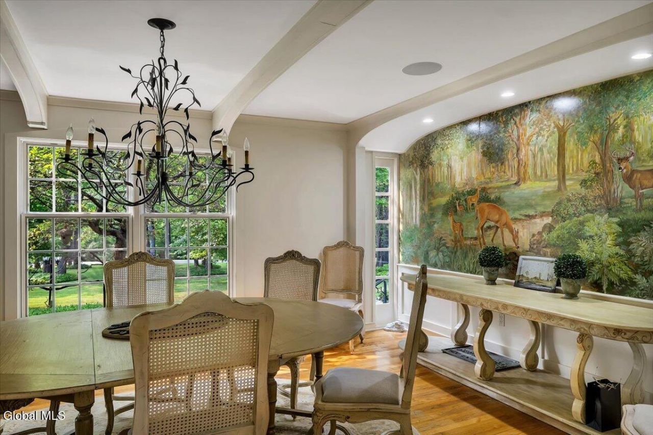 Queensbury, New York, 12804, United States, 4 Bedrooms Bedrooms, ,4 BathroomsBathrooms,Residential,For Sale,2003440