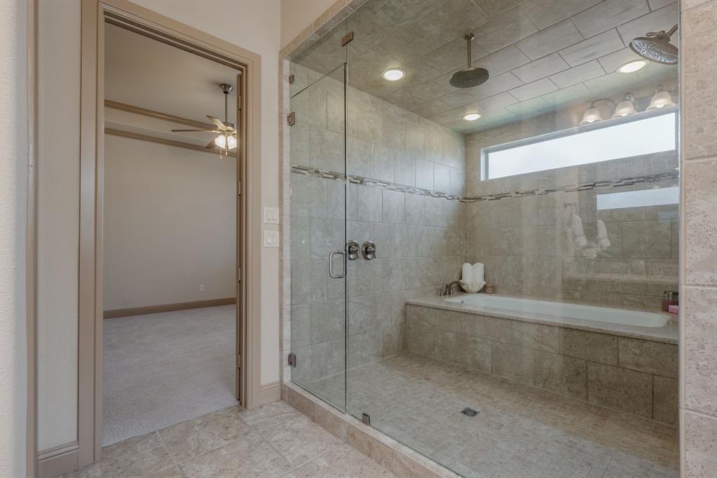 Roanoke, Texas, 76262, United States, 4 Bedrooms Bedrooms, ,3 BathroomsBathrooms,Residential,For Sale,2005559