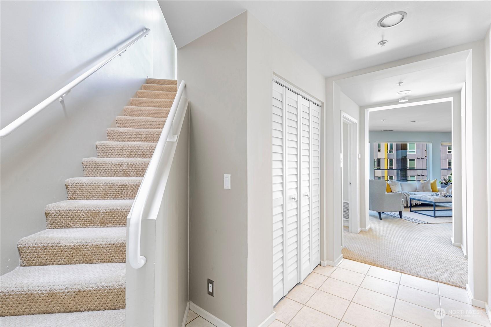 4528 8TH AVENUE NE 5C, SEATTLE, Washington, 98105, United States, 3 Bedrooms Bedrooms, ,2 BathroomsBathrooms,Residential,For Sale,4528 8TH AVENUE NE 5C,1553890