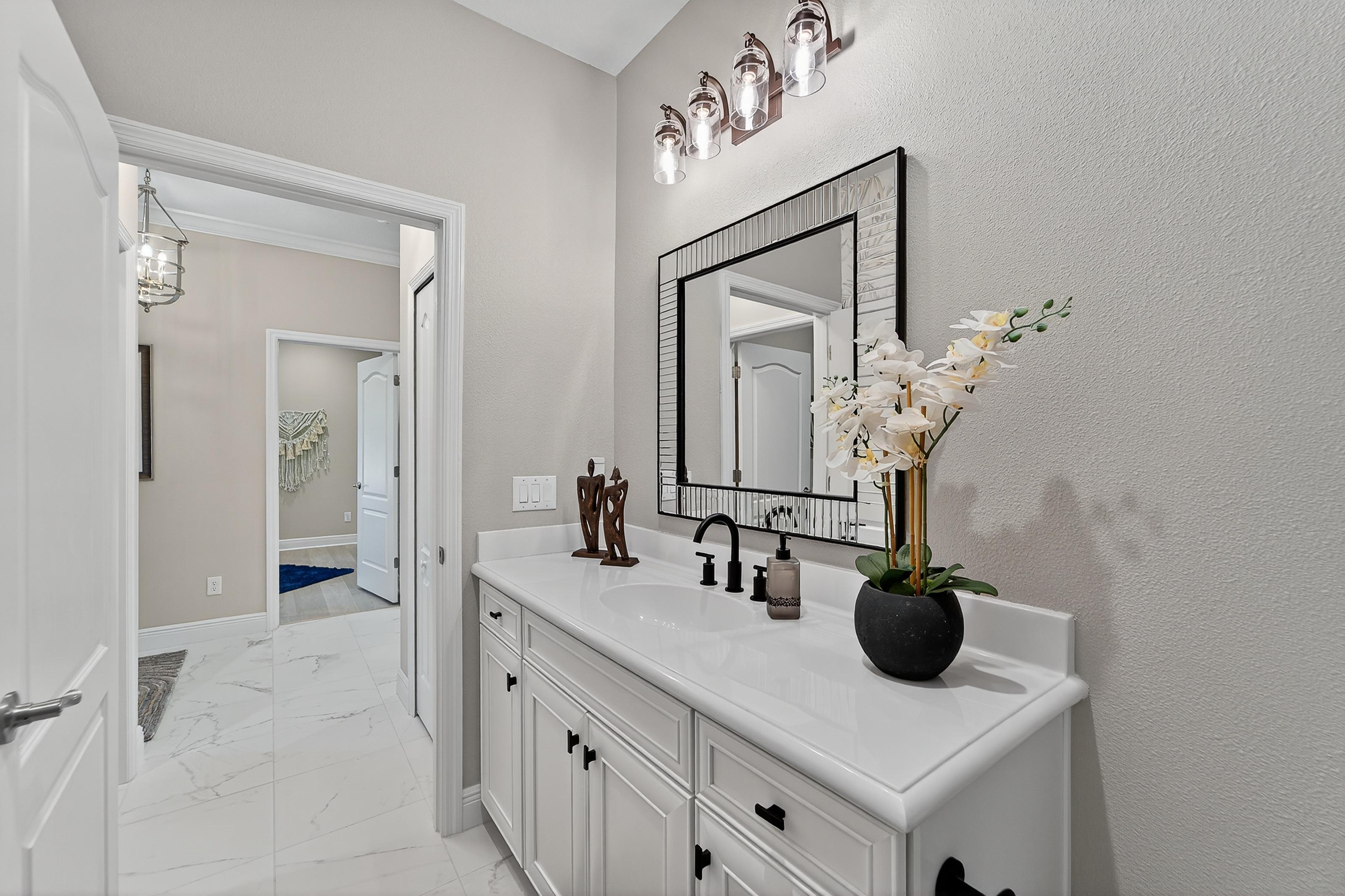 Bradenton, Florida, 34211, United States, 3 Bedrooms Bedrooms, ,2 BathroomsBathrooms,Residential,For Sale,2008823