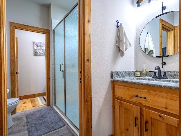 Possum Kingdom Lake, Texas, 76450, United States, 3 Bedrooms Bedrooms, ,4 BathroomsBathrooms,Residential,For Sale,2008180