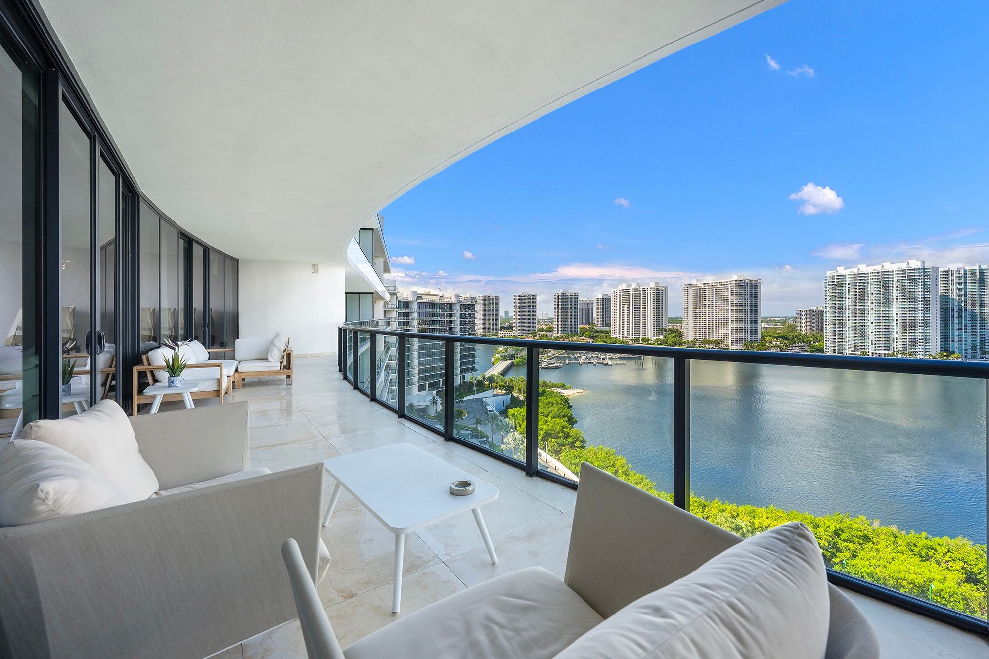  5500 Island Estates Drive, Aventura, FL, 33160 - 物件實景