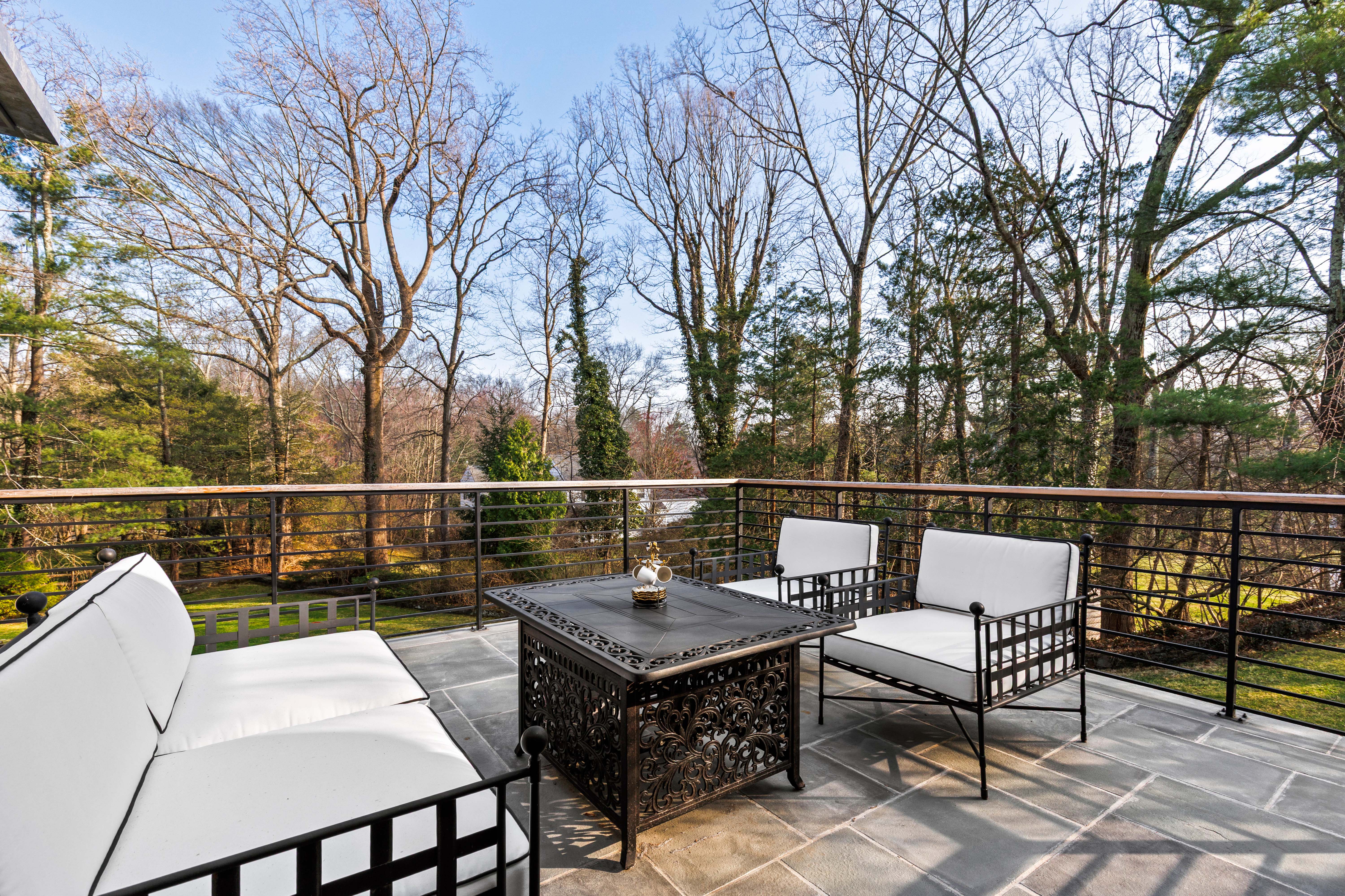  112 Woodlands Road - 物件實景