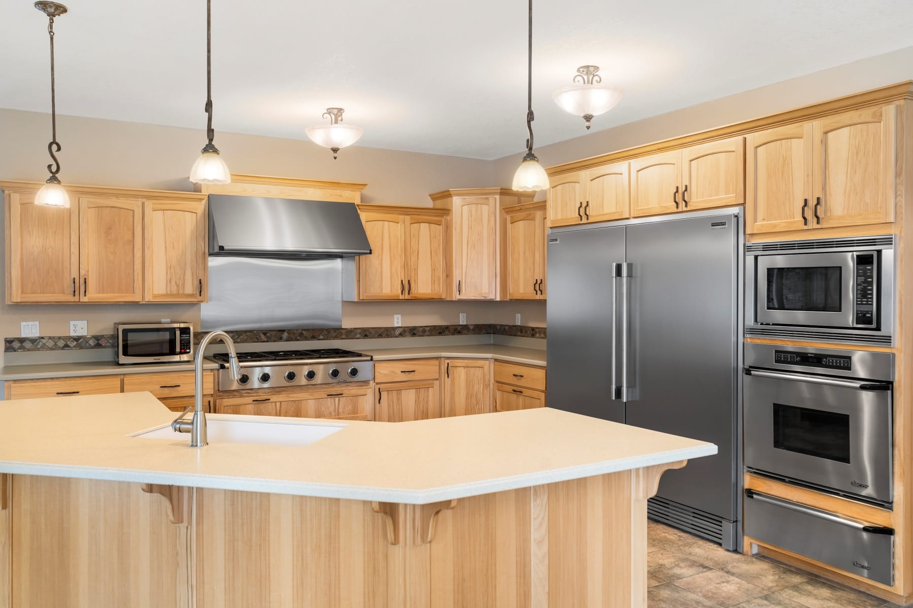  17045 Shawnee Circle Bend, OR 97707 - 物件實景