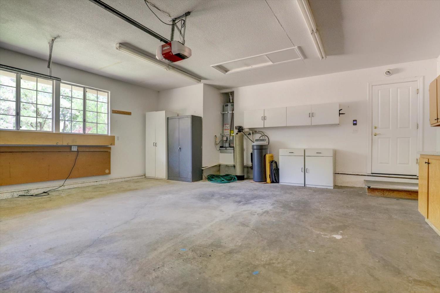 Penn Valley, California, 95946, United States, 3 Bedrooms Bedrooms, ,2 BathroomsBathrooms,Residential,For Sale,1902443