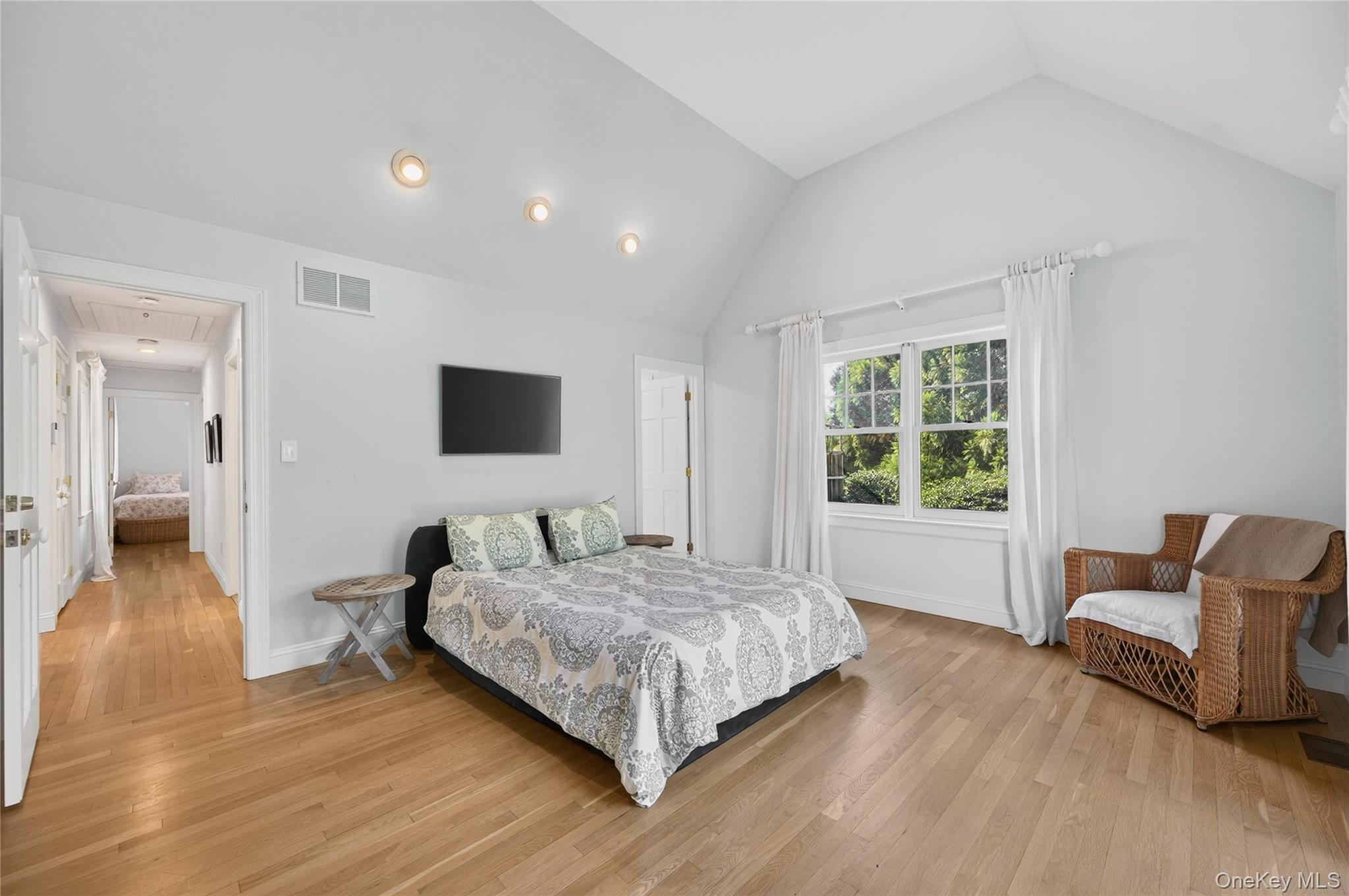  16 Borden Lane, East Hampton, NY, 11937 - 物件實景