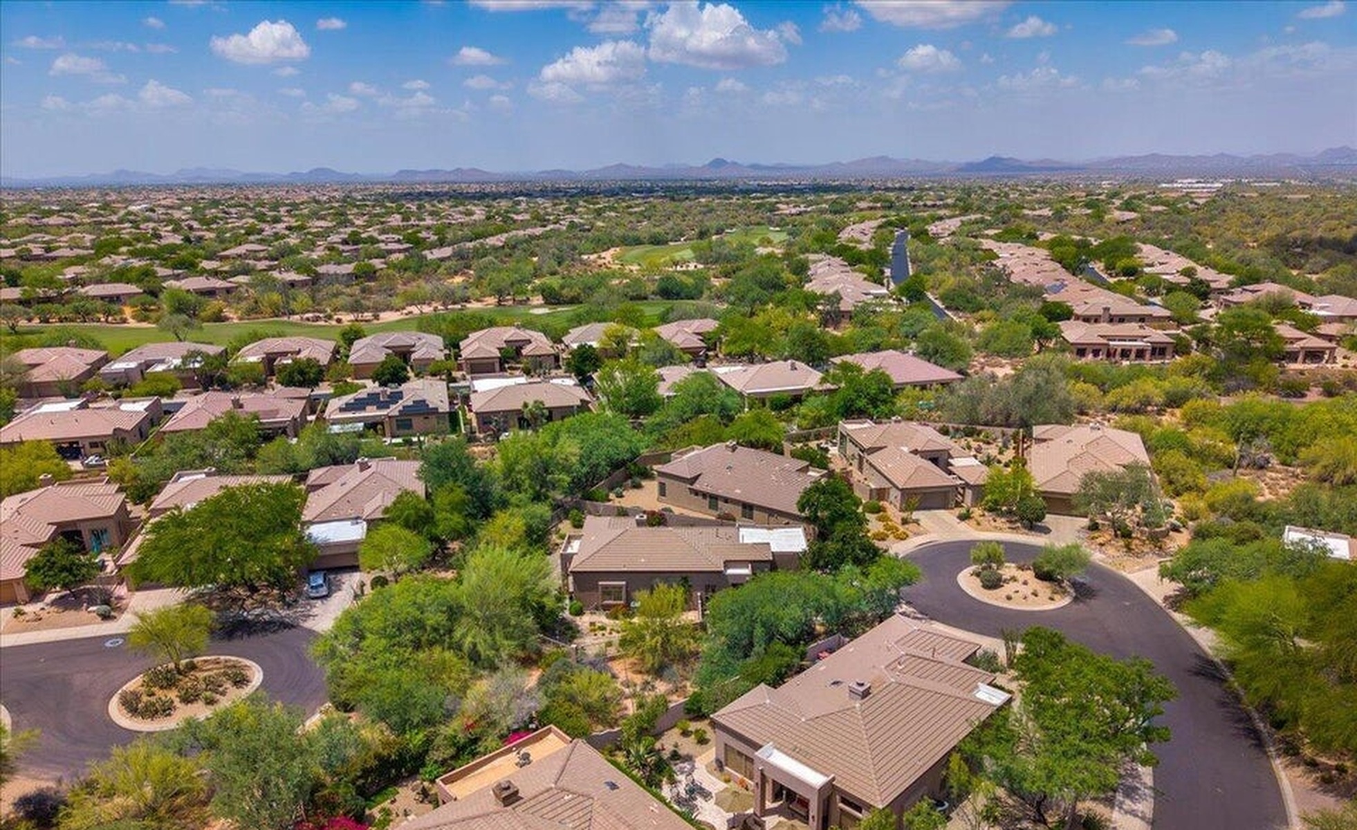  6755 East Nightingale Star Circle  Scottsdale, AZ - 物件實景