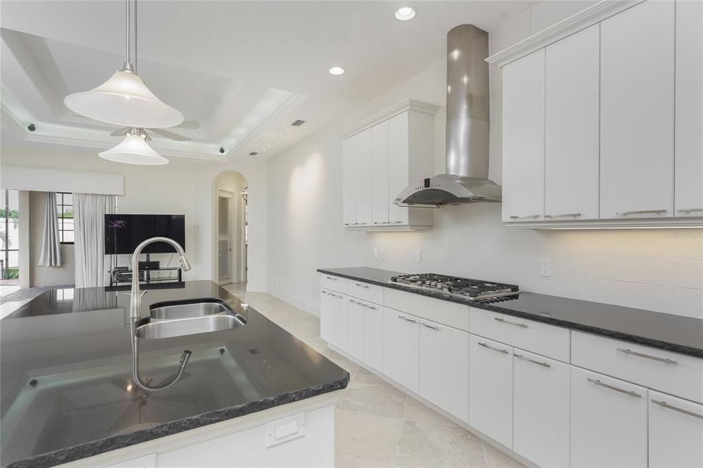 Sarasota, Florida, 34241, United States, 4 Bedrooms Bedrooms, ,3 BathroomsBathrooms,Residential,For Sale,1789245