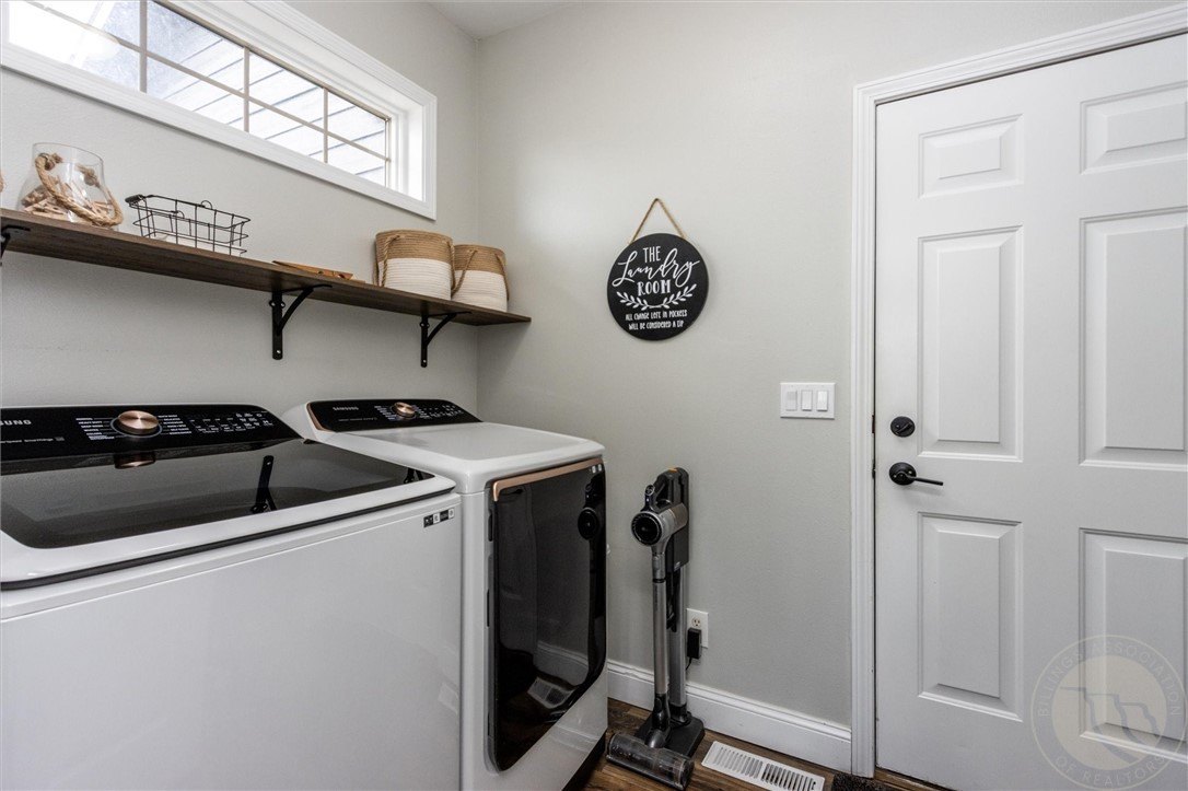 Billings, Montana, 59106, United States, 5 Bedrooms Bedrooms, ,3 BathroomsBathrooms,Residential,For Sale,1921857
