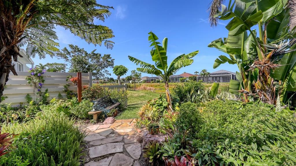 Bradenton, Florida, 34210, United States, 3 Bedrooms Bedrooms, ,2 BathroomsBathrooms,Residential,For Sale,1792897
